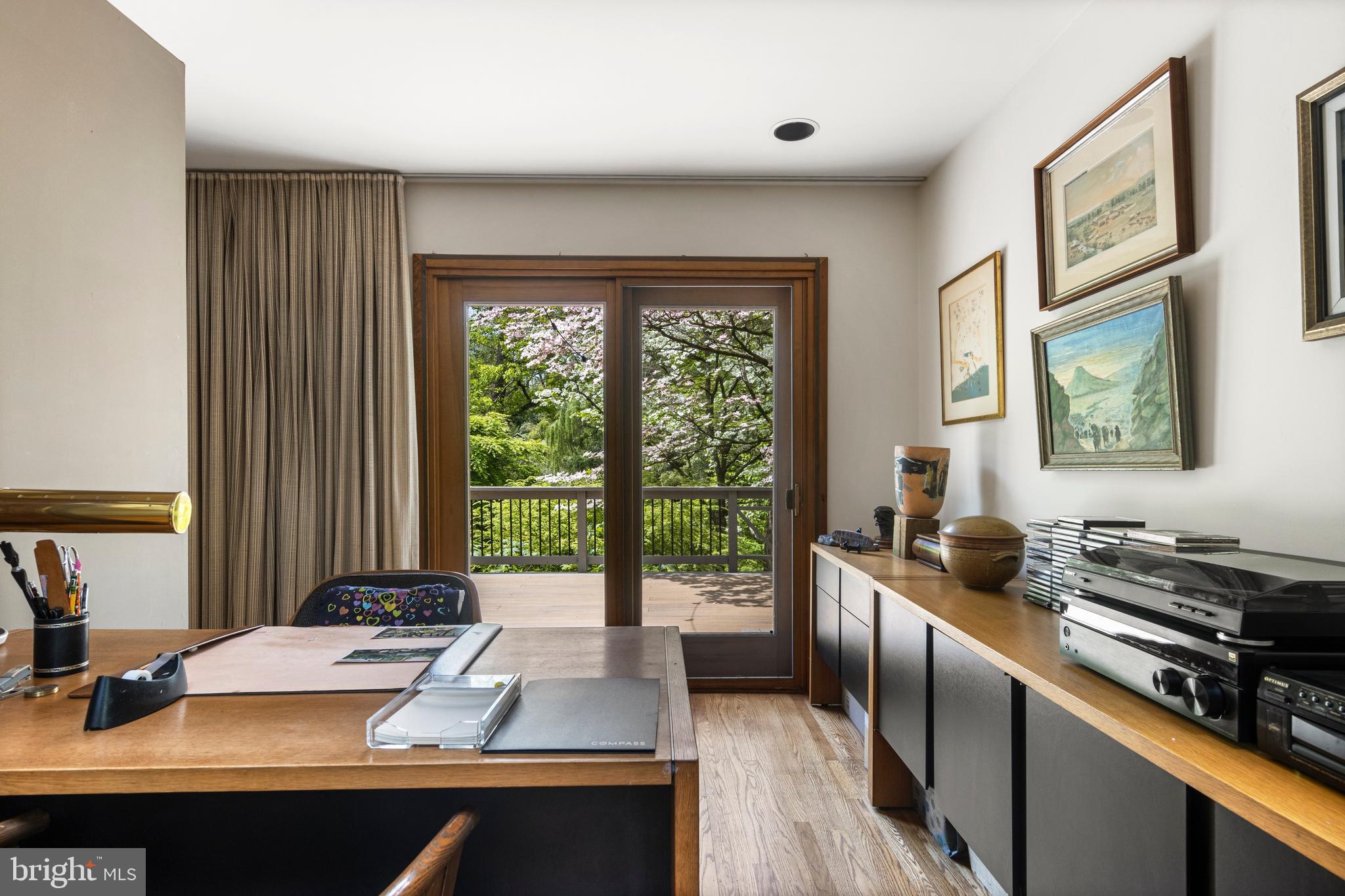 PENDLE HILL - Residential