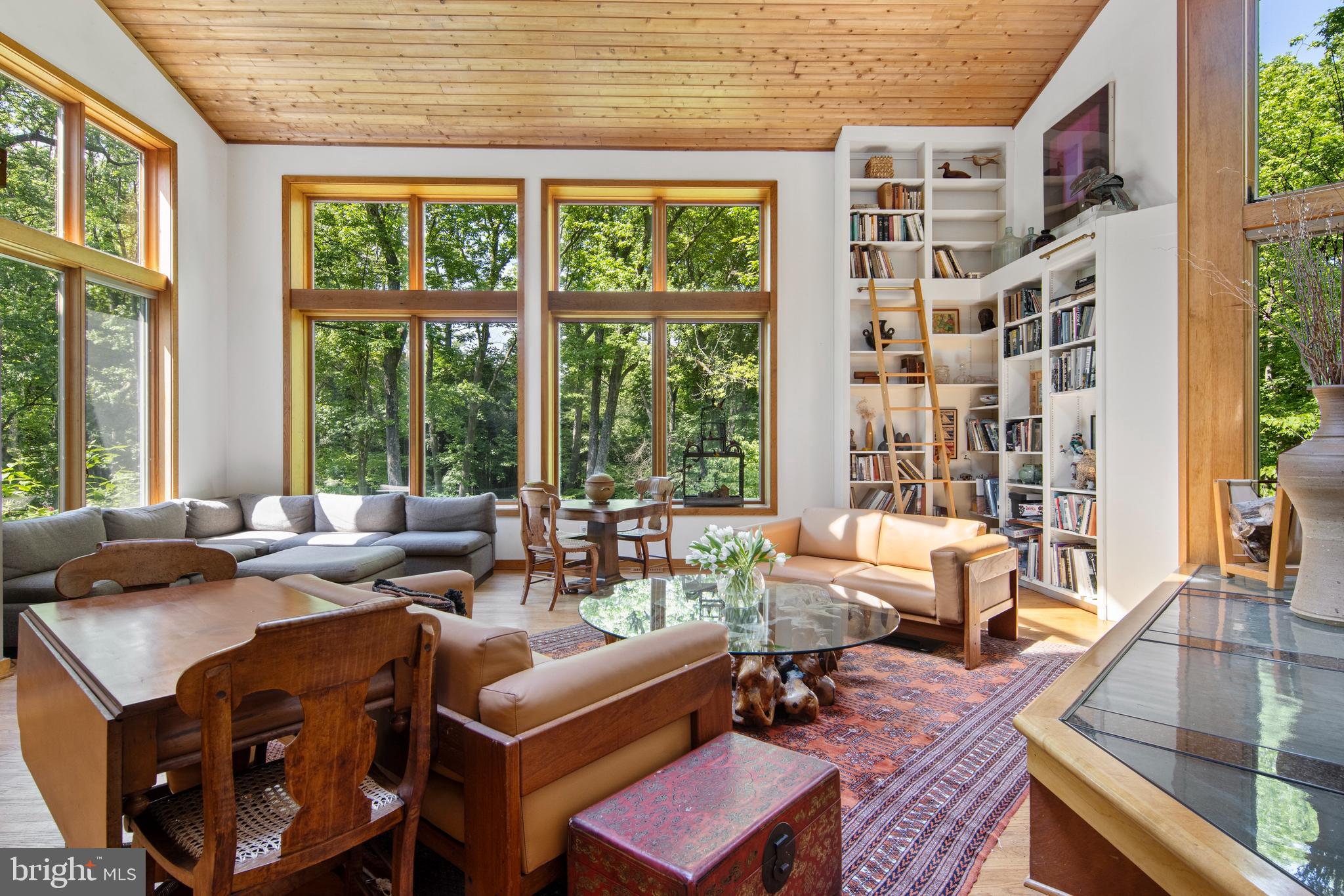 PENDLE HILL - Residential