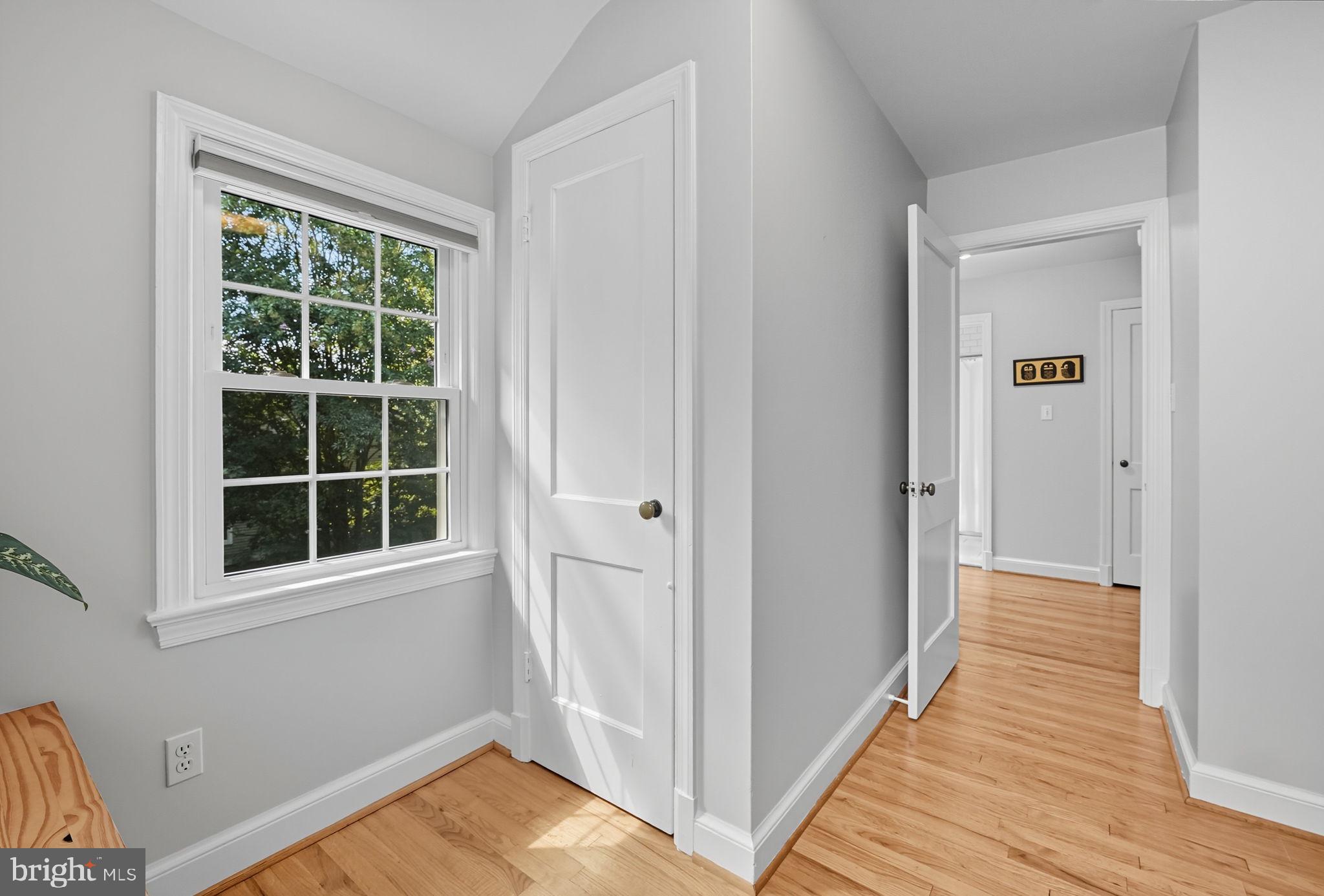 SOMERSET - Residential