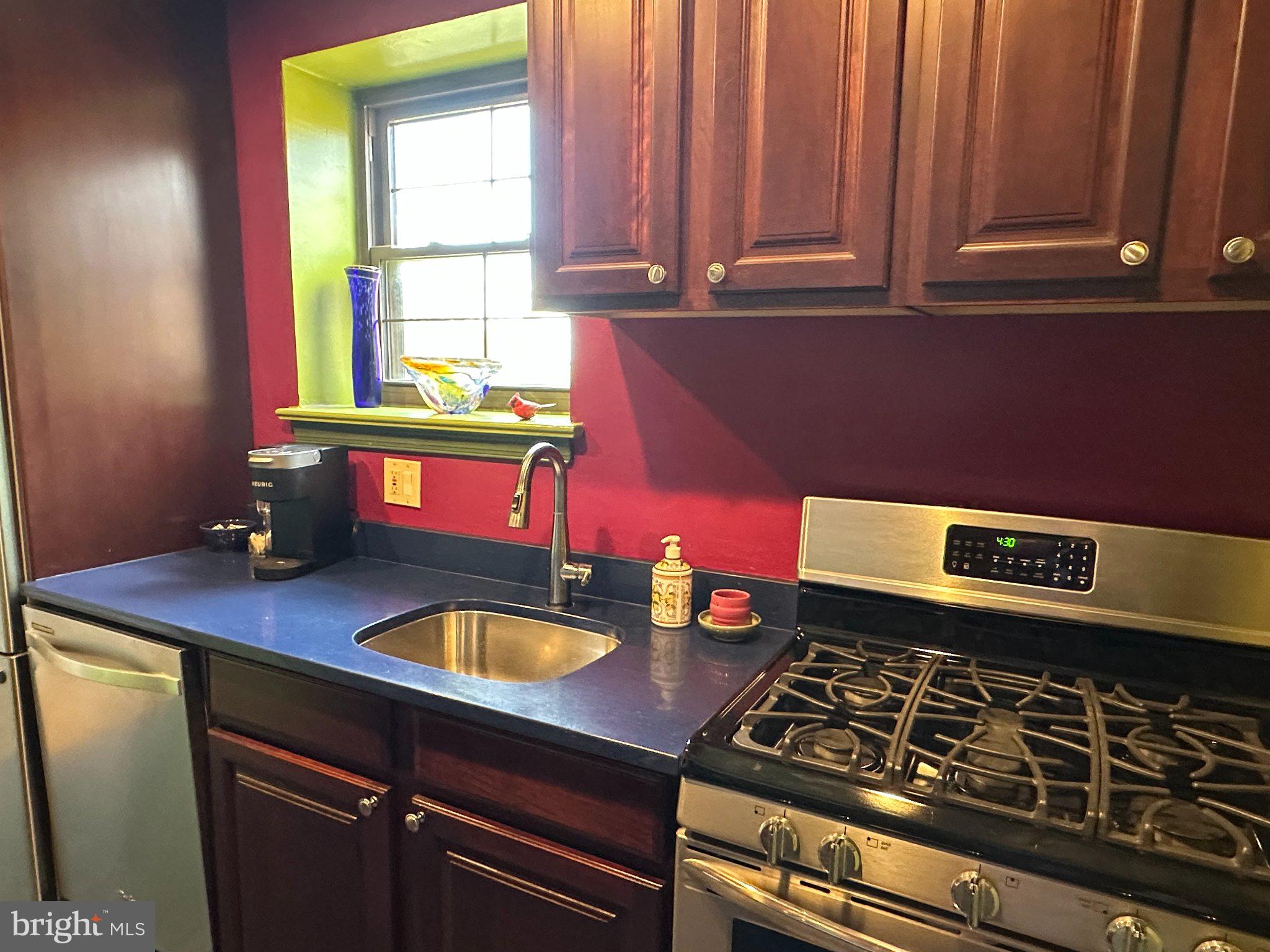 WYNNEWOOD PLAZA - Residential