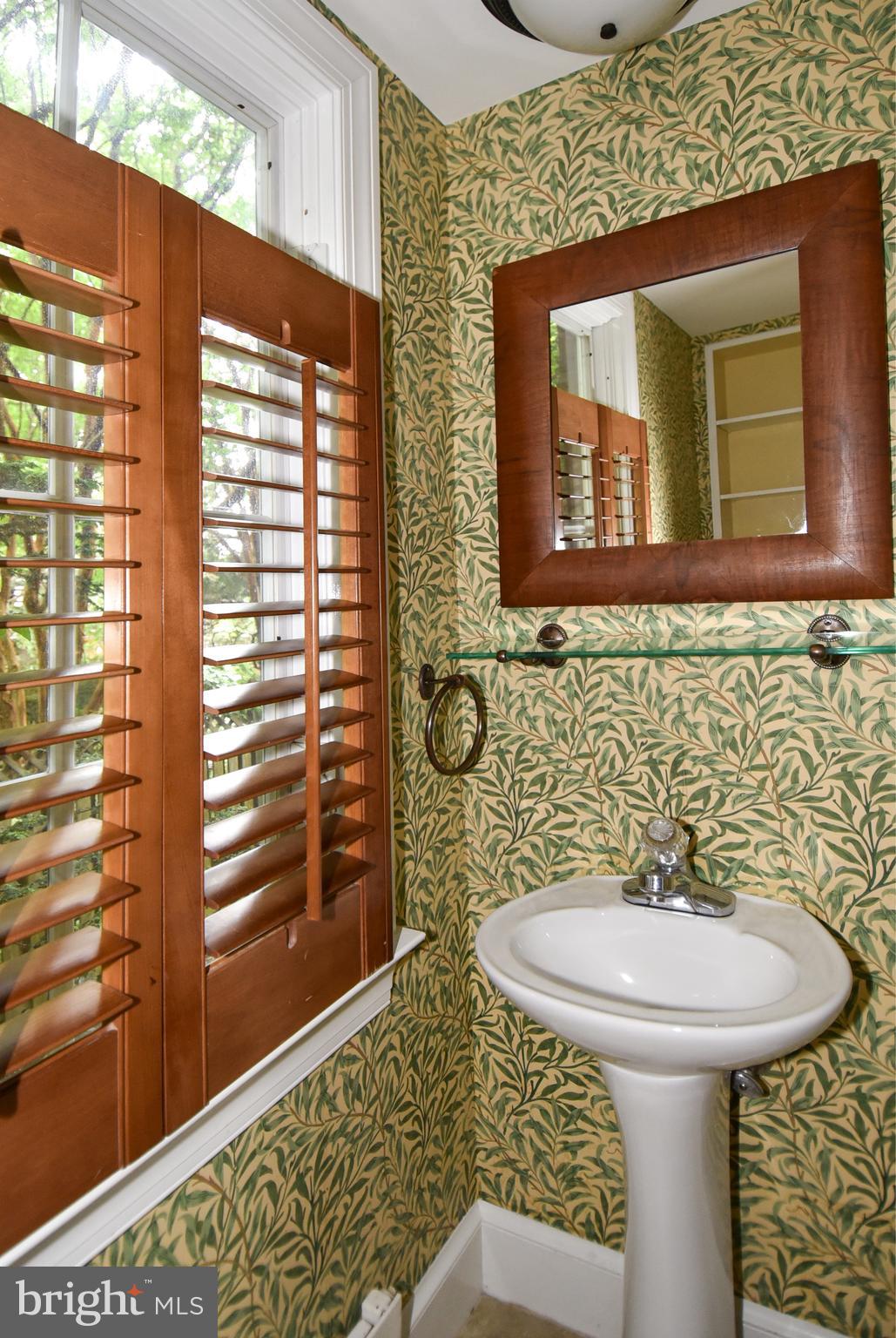 BRADDOCK HEIGHTS - Residential Lease