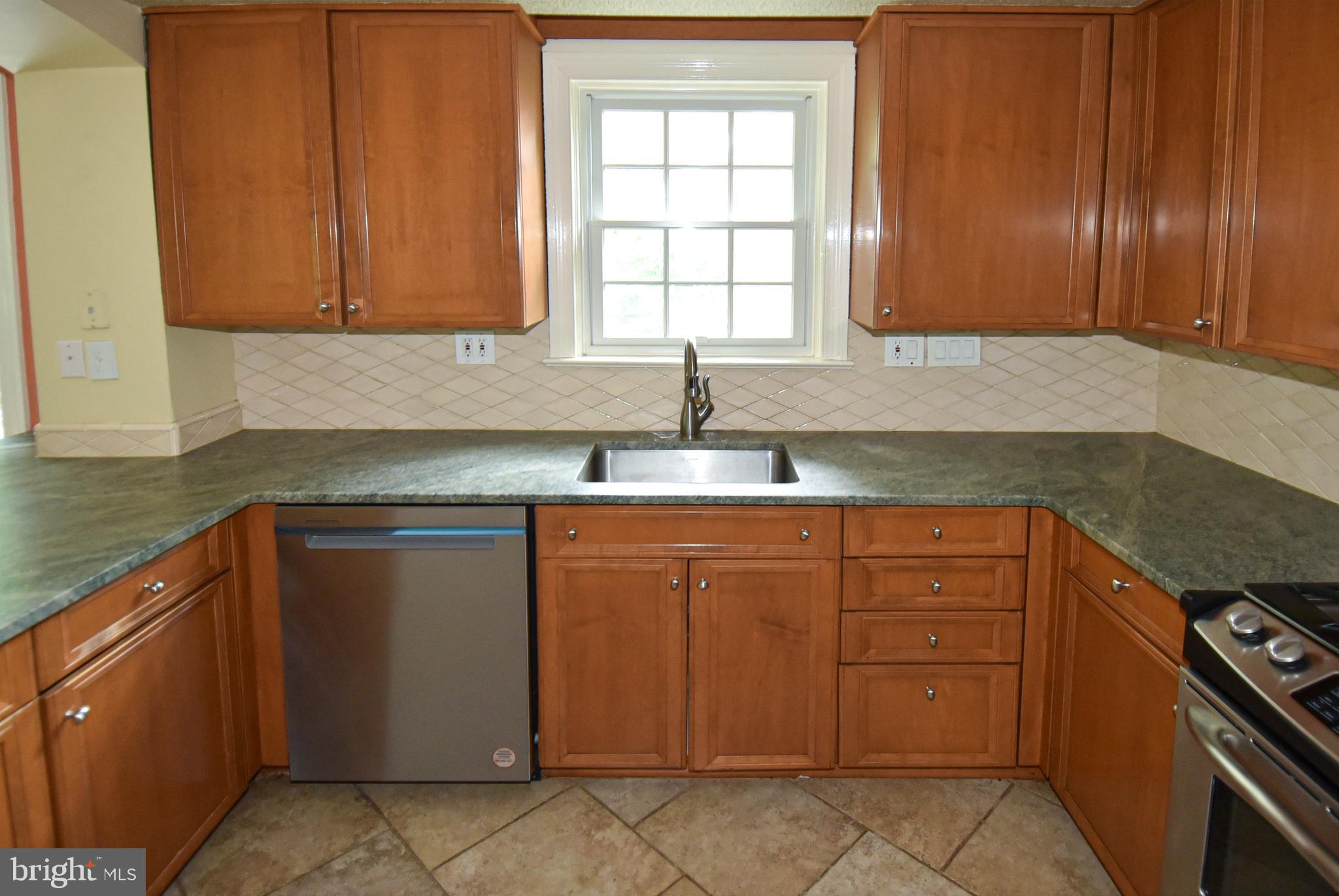 BRADDOCK HEIGHTS - Residential Lease