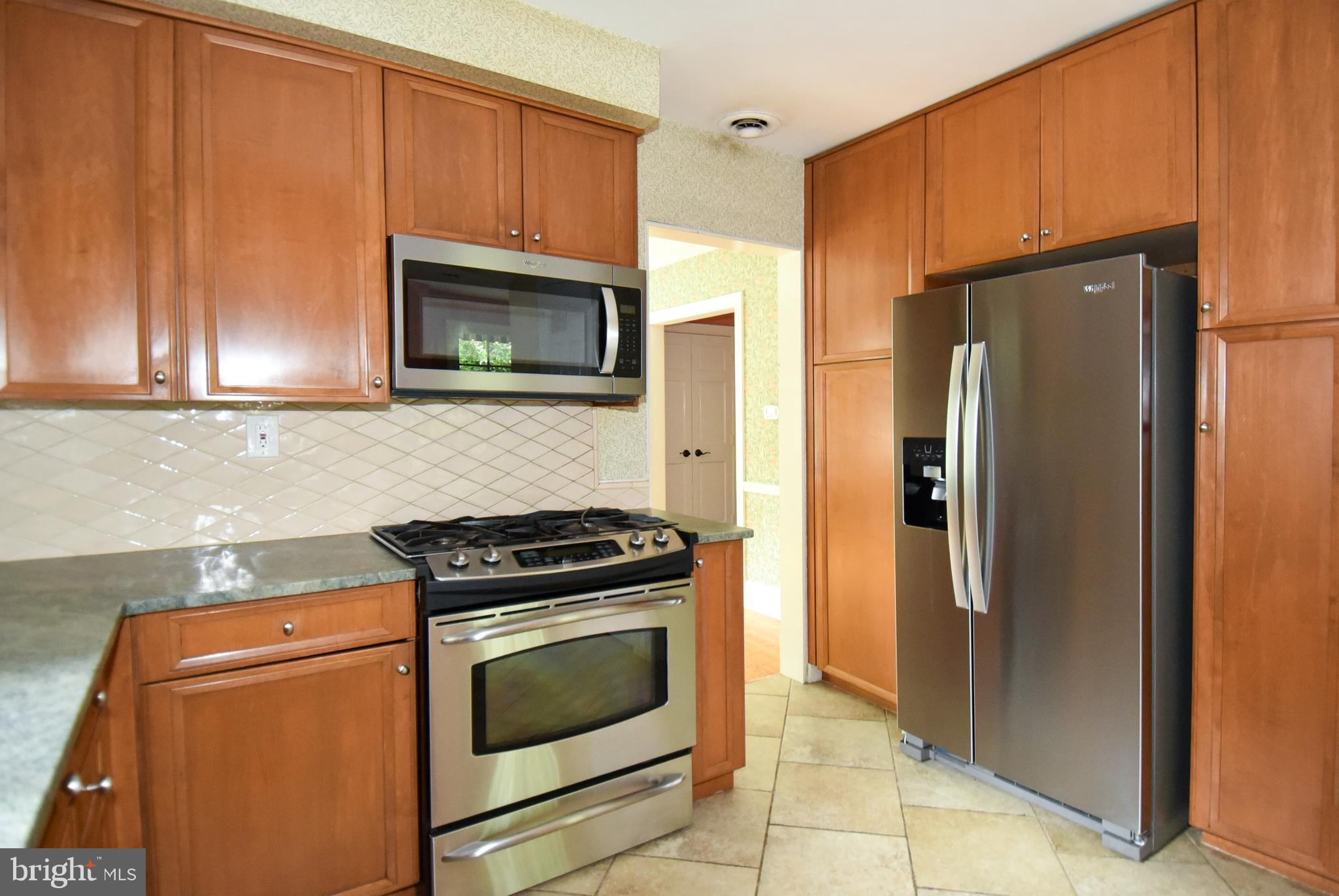 BRADDOCK HEIGHTS - Residential Lease