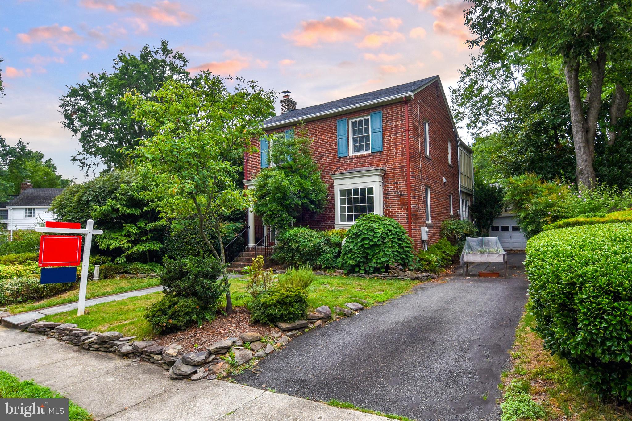 BRADDOCK HEIGHTS - Residential Lease