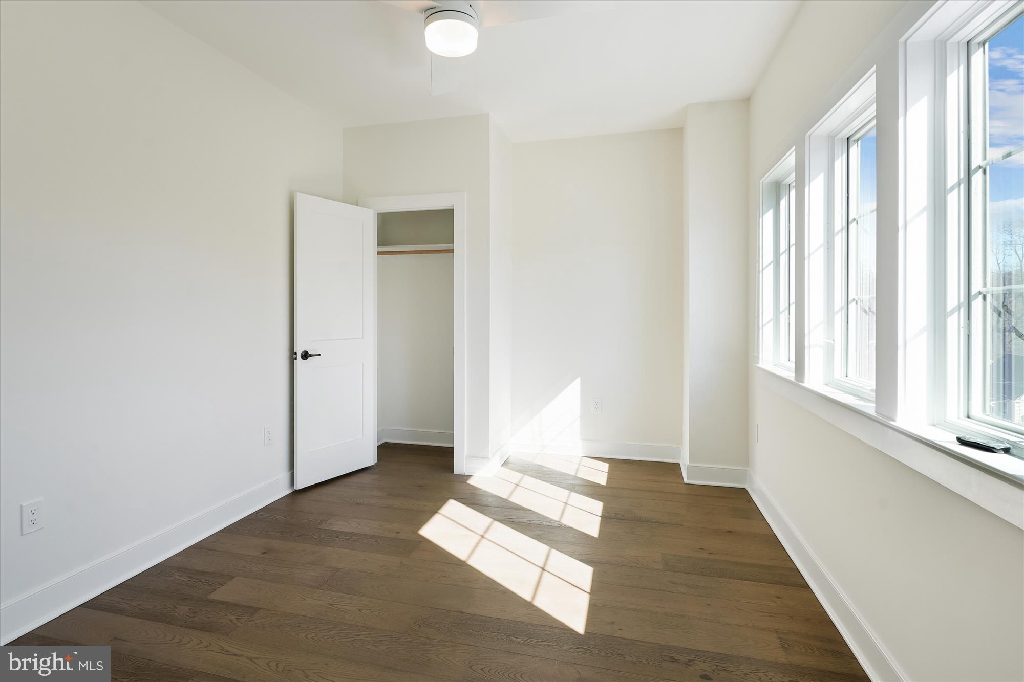 CLAREMONT - Residential