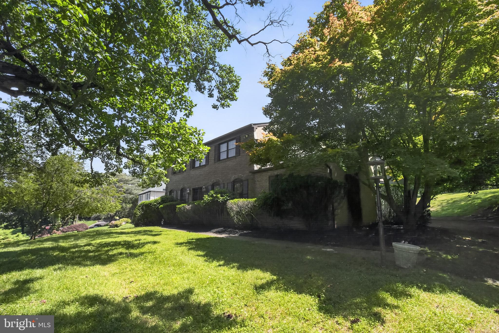 1429 HOPELAND ROAD