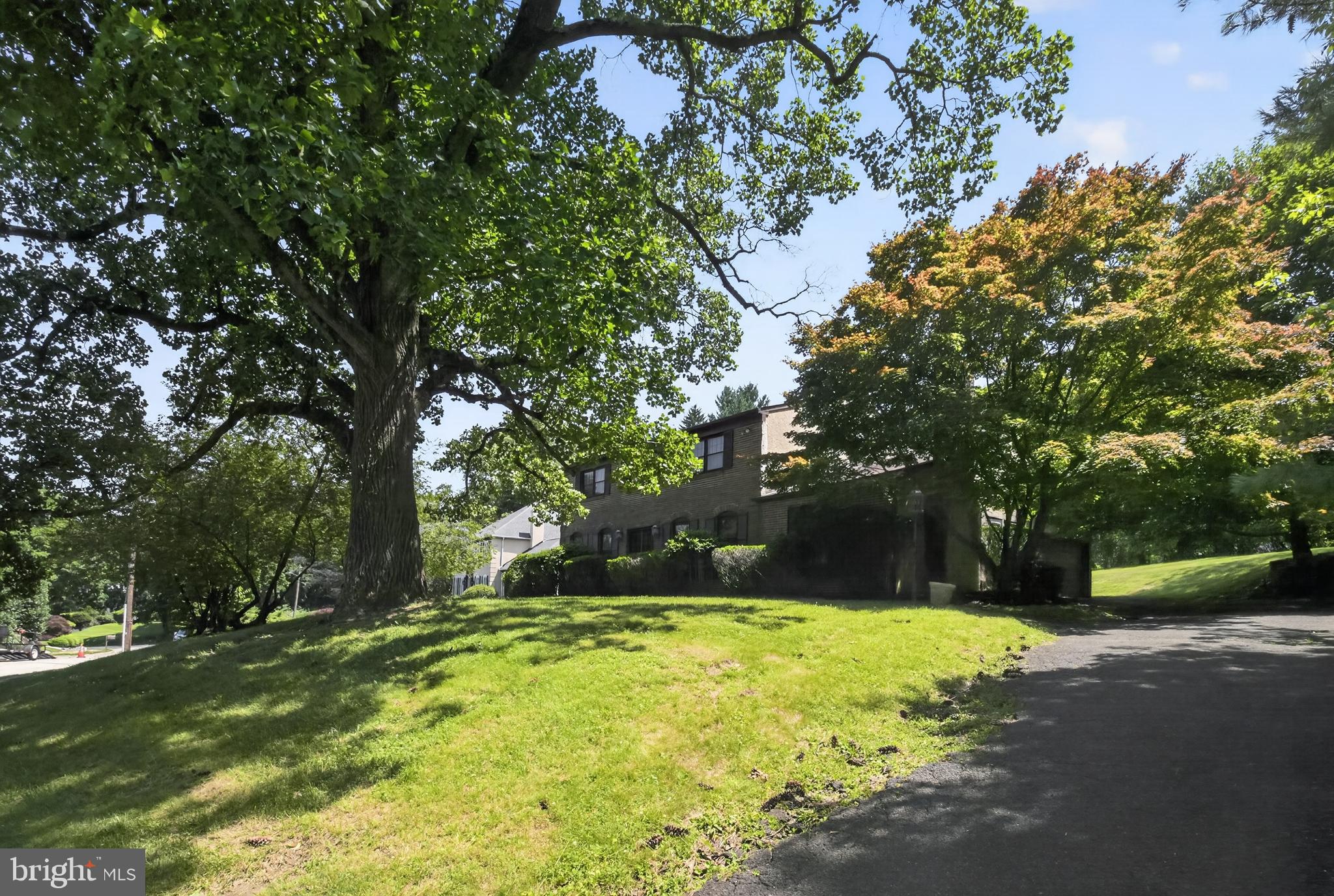 1429 HOPELAND ROAD