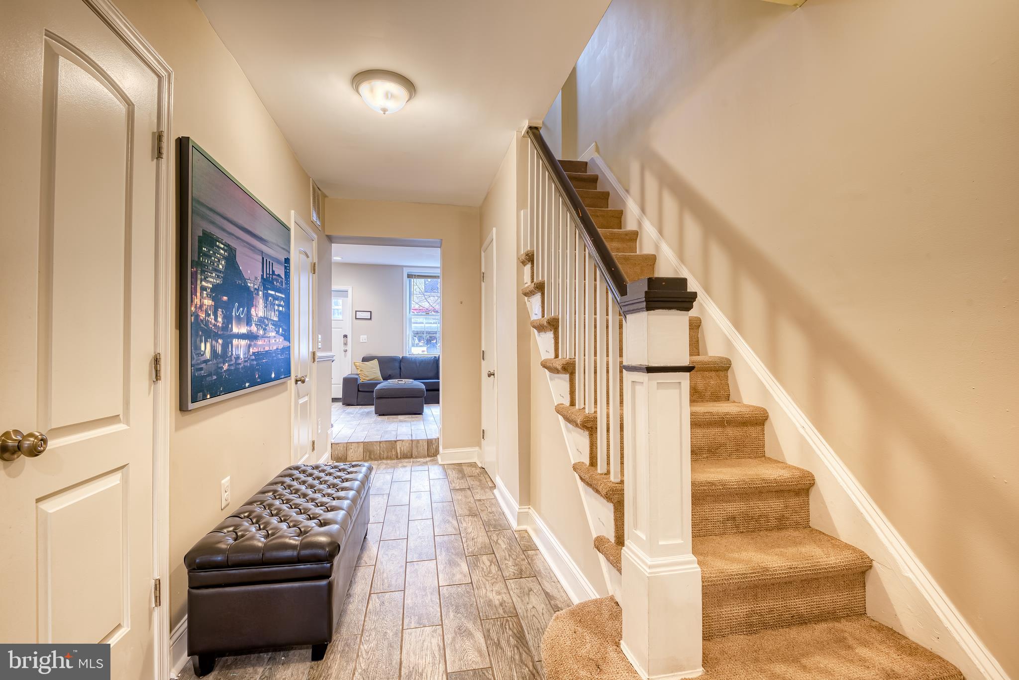 LITTLE ITALY - Residential Lease