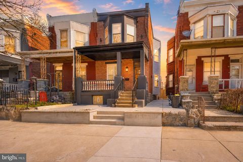 Townhouse For Sale - 1319 S 53rd Street<br/> PHILADELPHIA, PA 19143