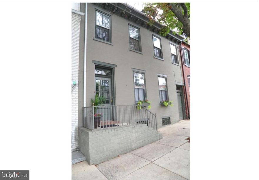 Unique Mini Estate!  Everything about this will bring you pleasure, magnificent details, updated kitchen and baths, a rare find.  Garage has oil heat forced air and C/A.  This includes 206 & 208 E. Fulton Street total assessed 50,700.  (2) 100 AMP boxes.