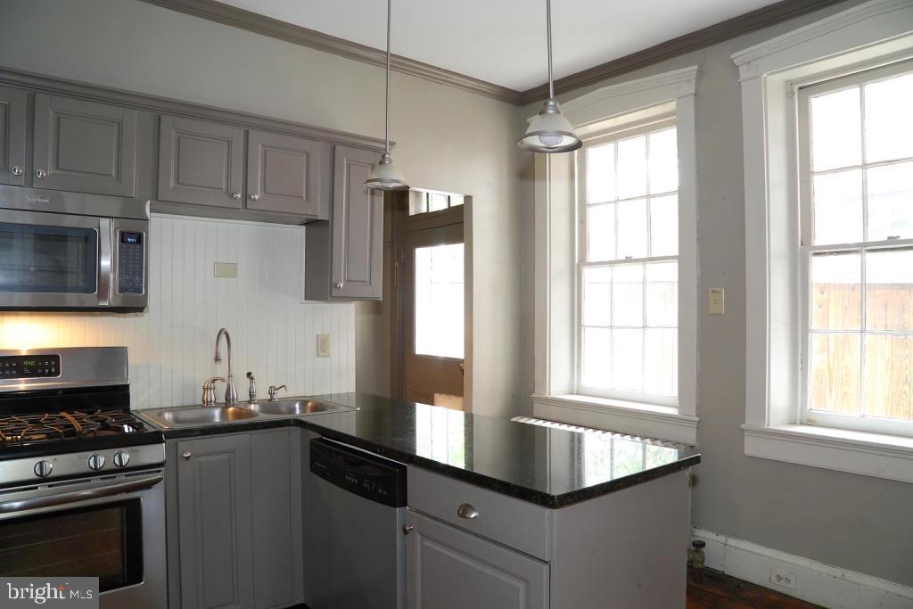 LANCASTER - Residential