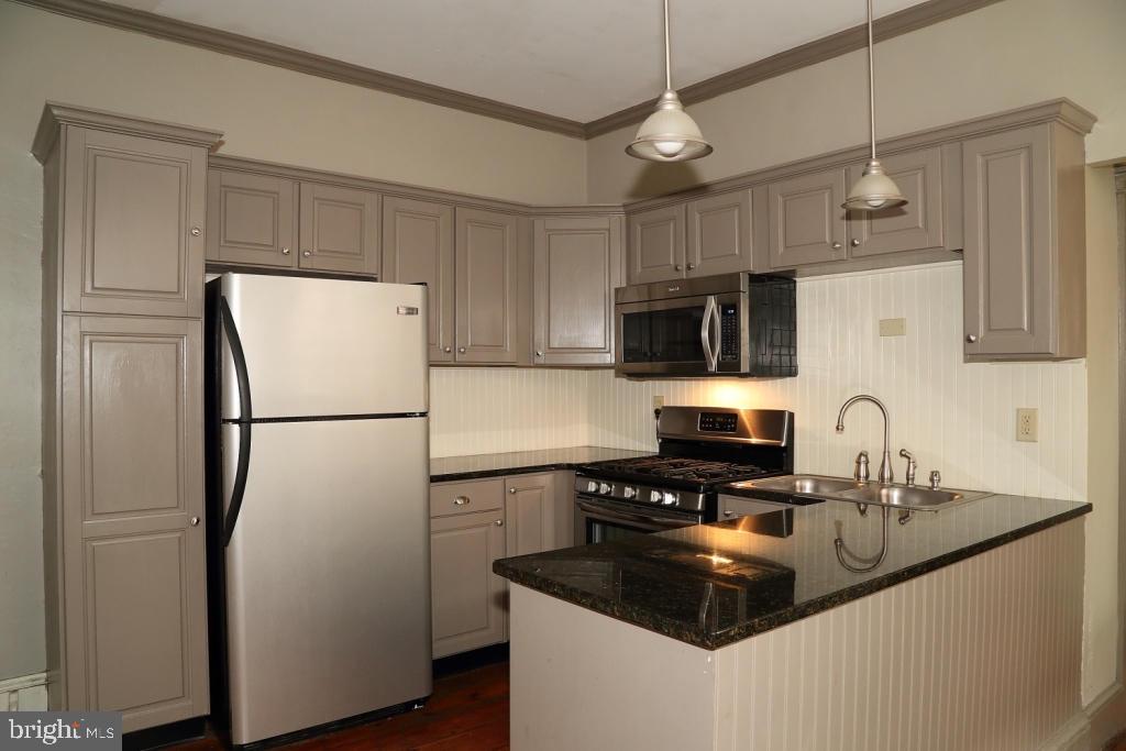 LANCASTER - Residential