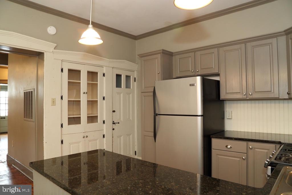 LANCASTER - Residential