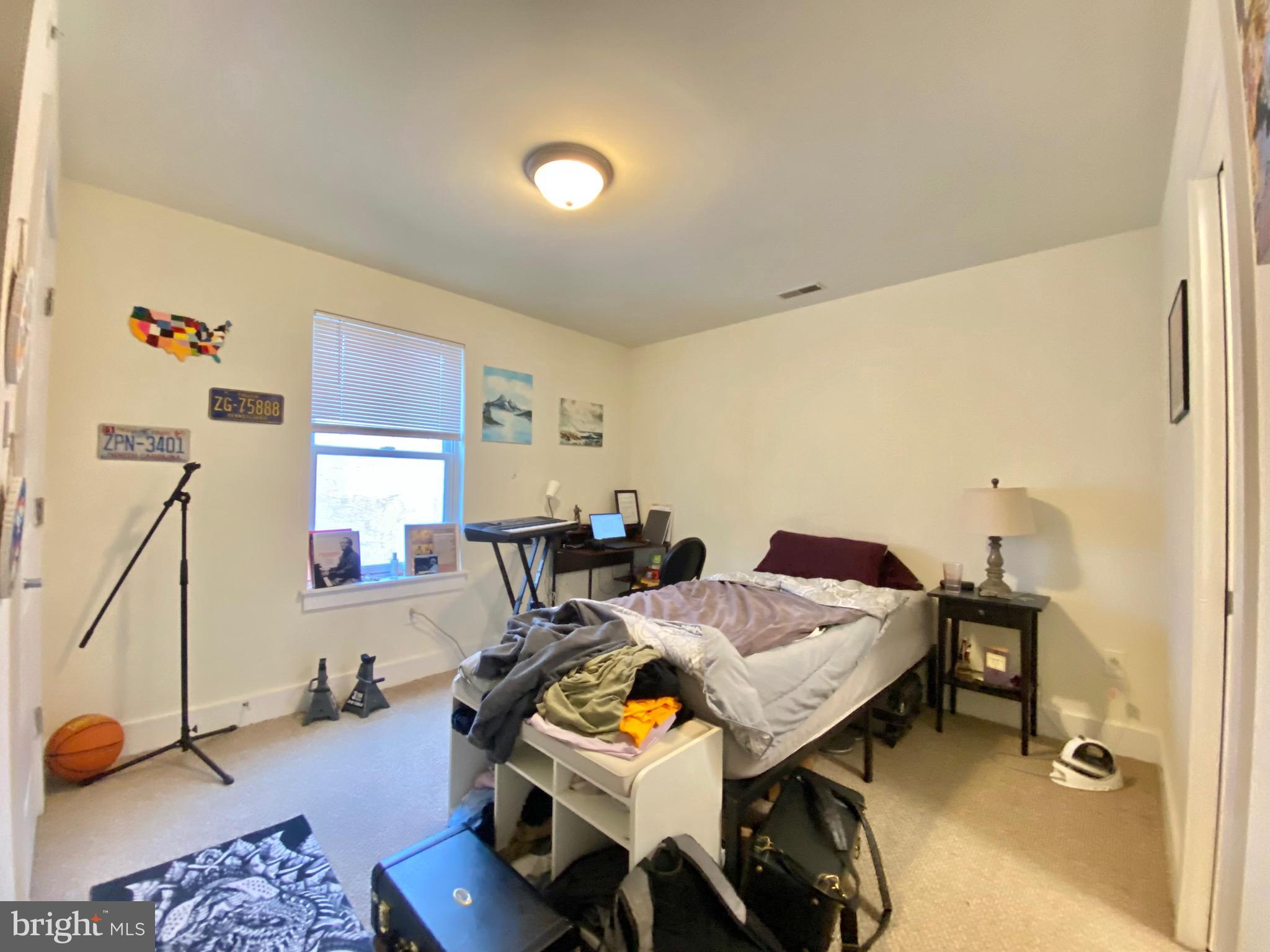 TEMPLE UNIVERSITY - Residential Lease