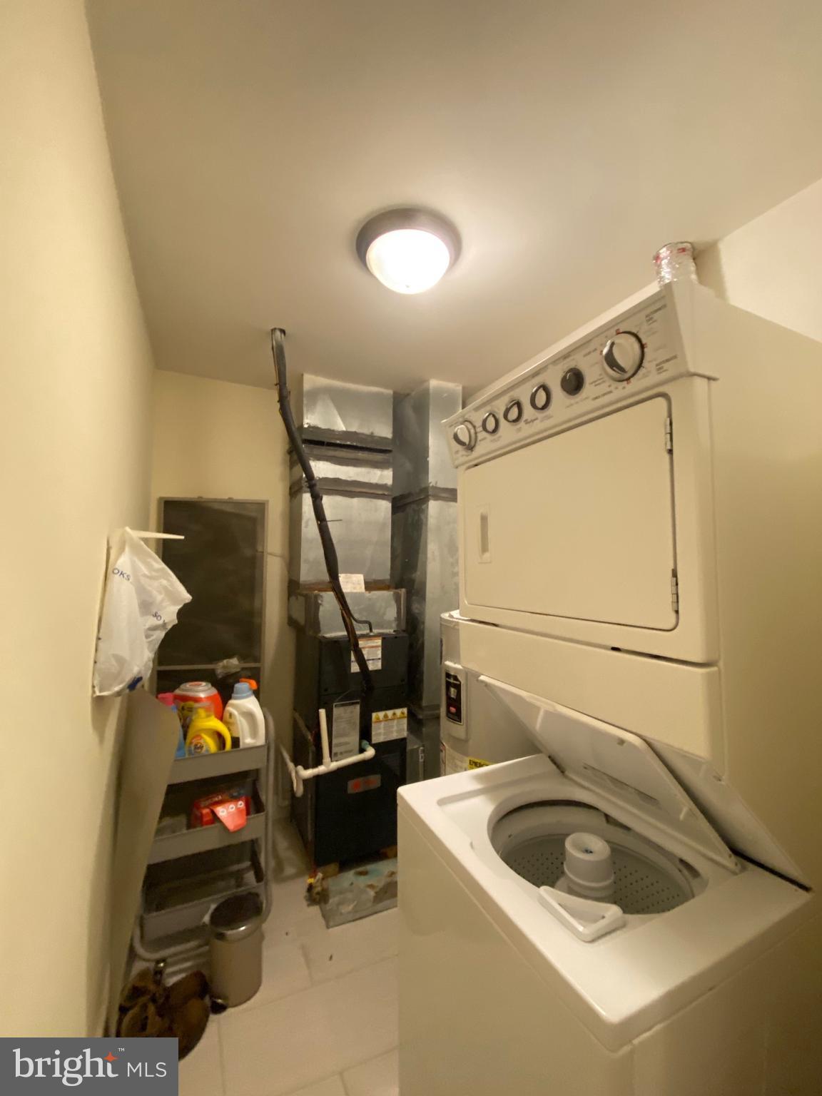 TEMPLE UNIVERSITY - Residential Lease