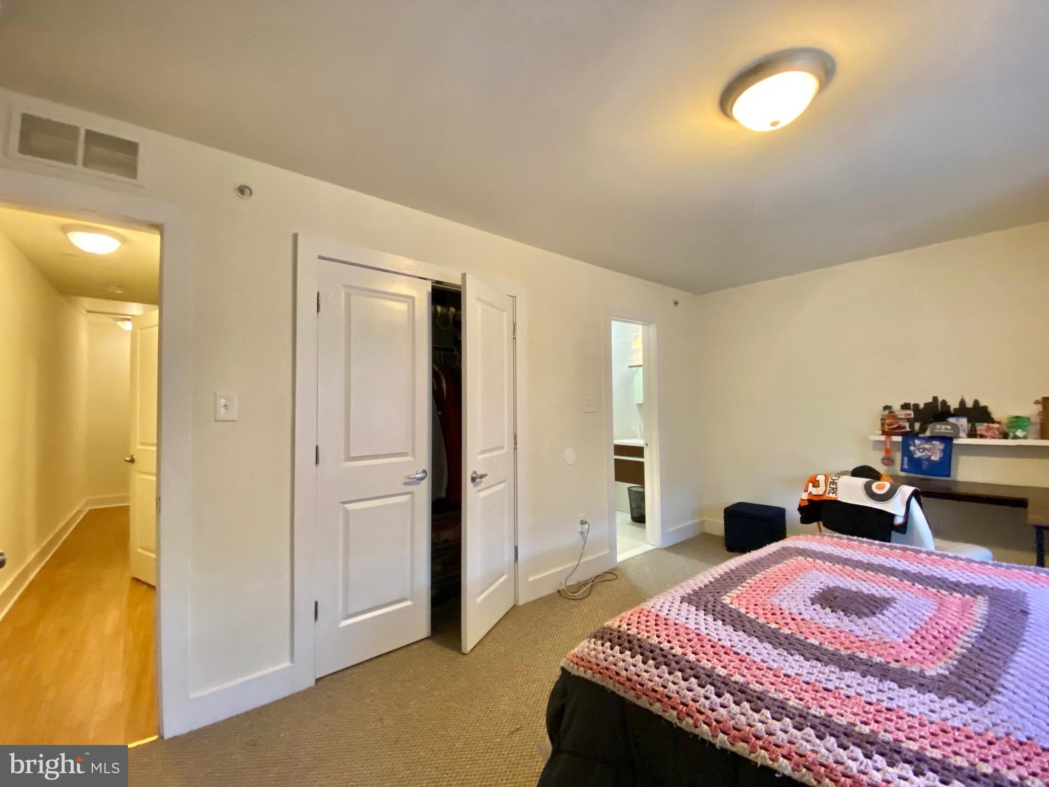 TEMPLE UNIVERSITY - Residential Lease
