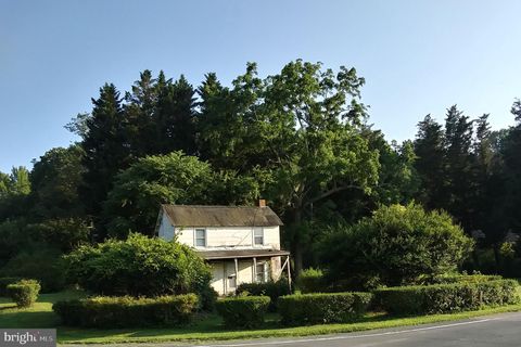 Homes For Sale - 461 Jewell Road<br/> DUNKIRK, MD 20754