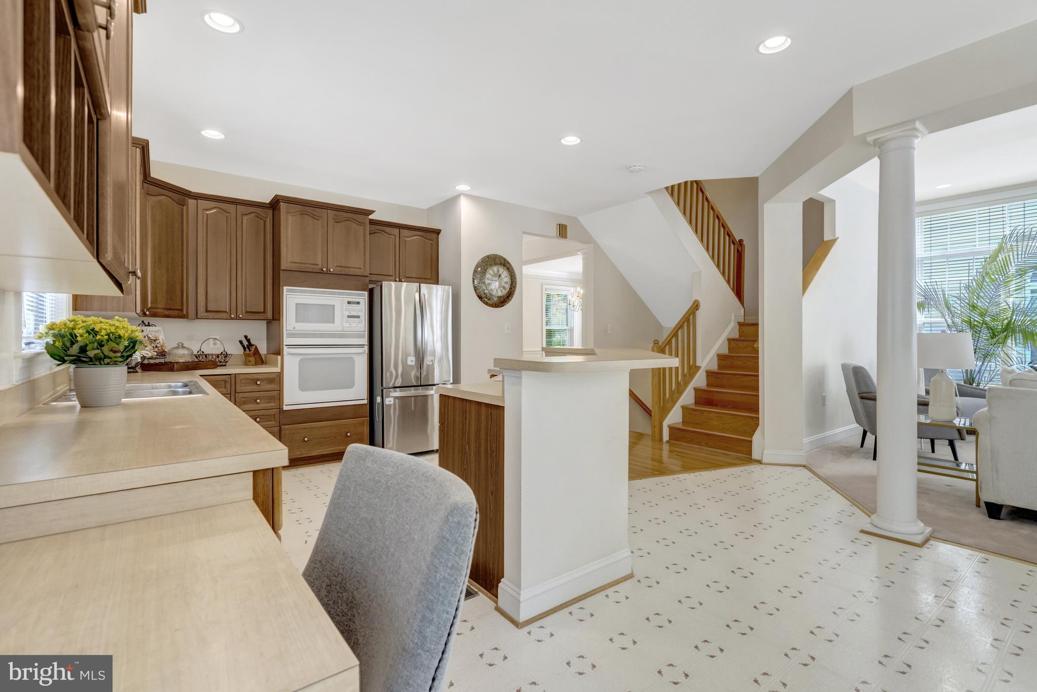 MAPLE TRACE - Residential