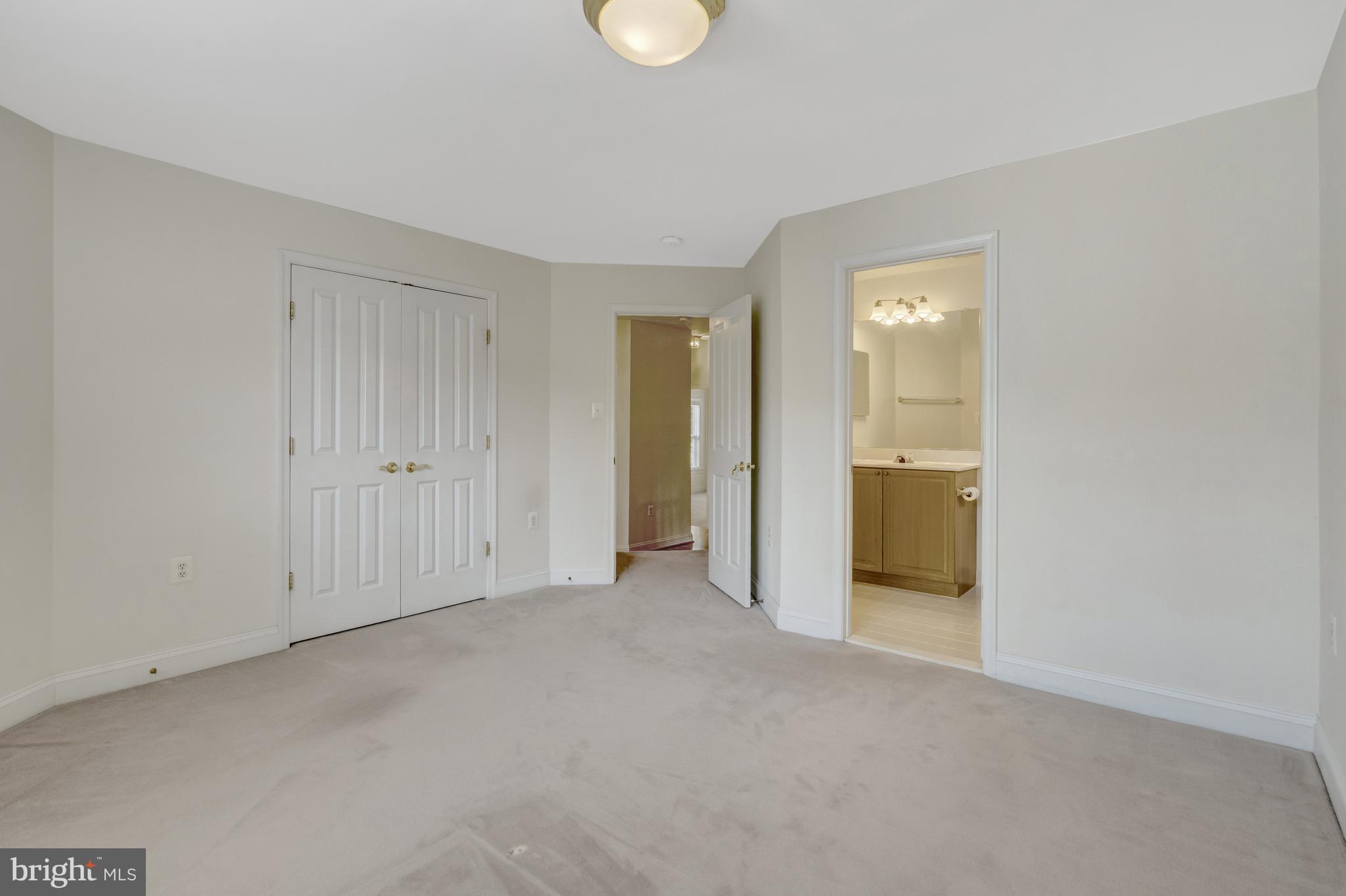 MAPLE TRACE - Residential