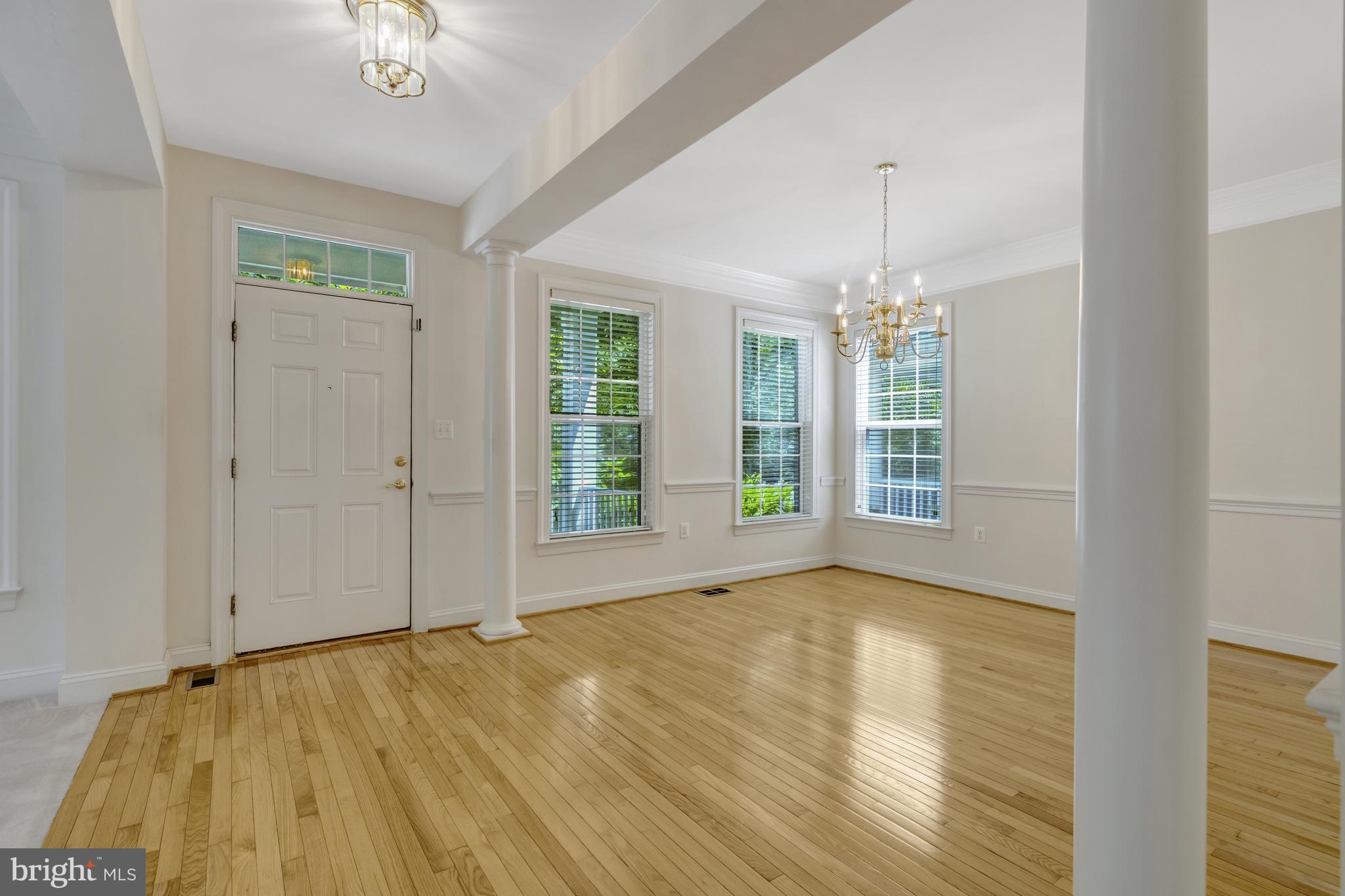 MAPLE TRACE - Residential