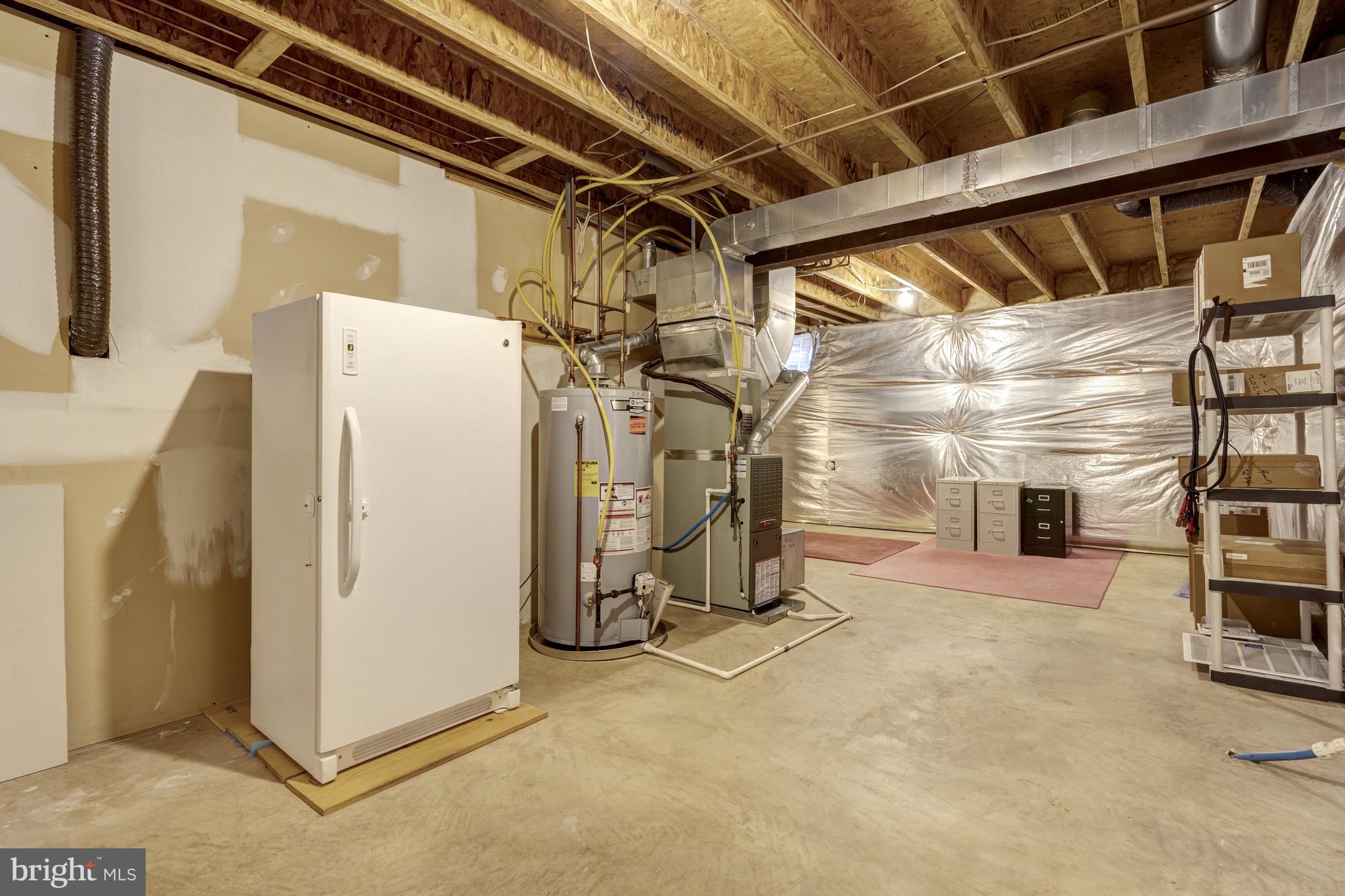 MAPLE TRACE - Residential