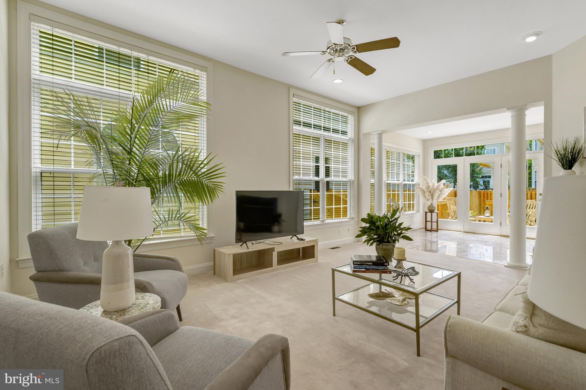 MAPLE TRACE - Residential