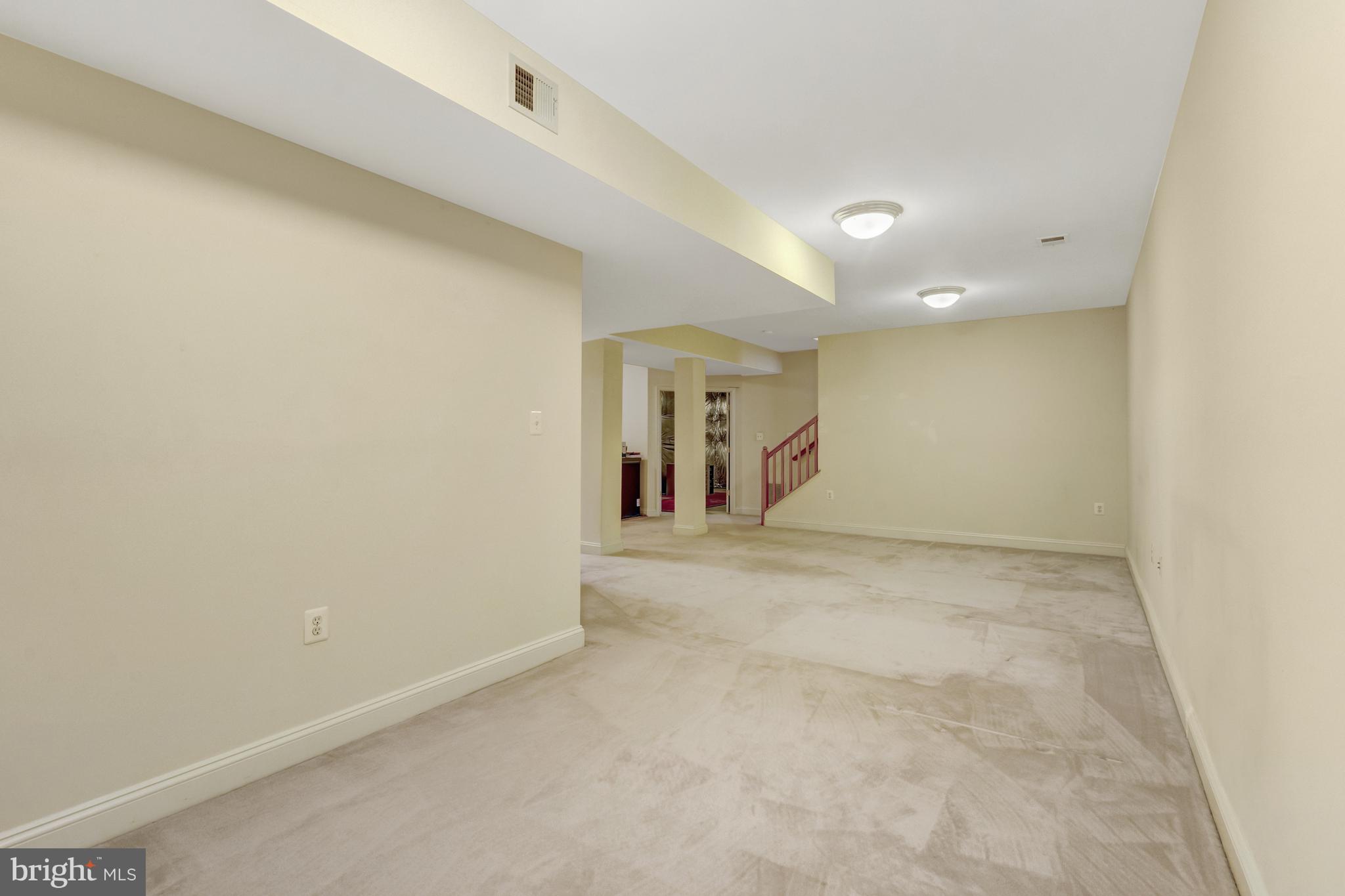 MAPLE TRACE - Residential