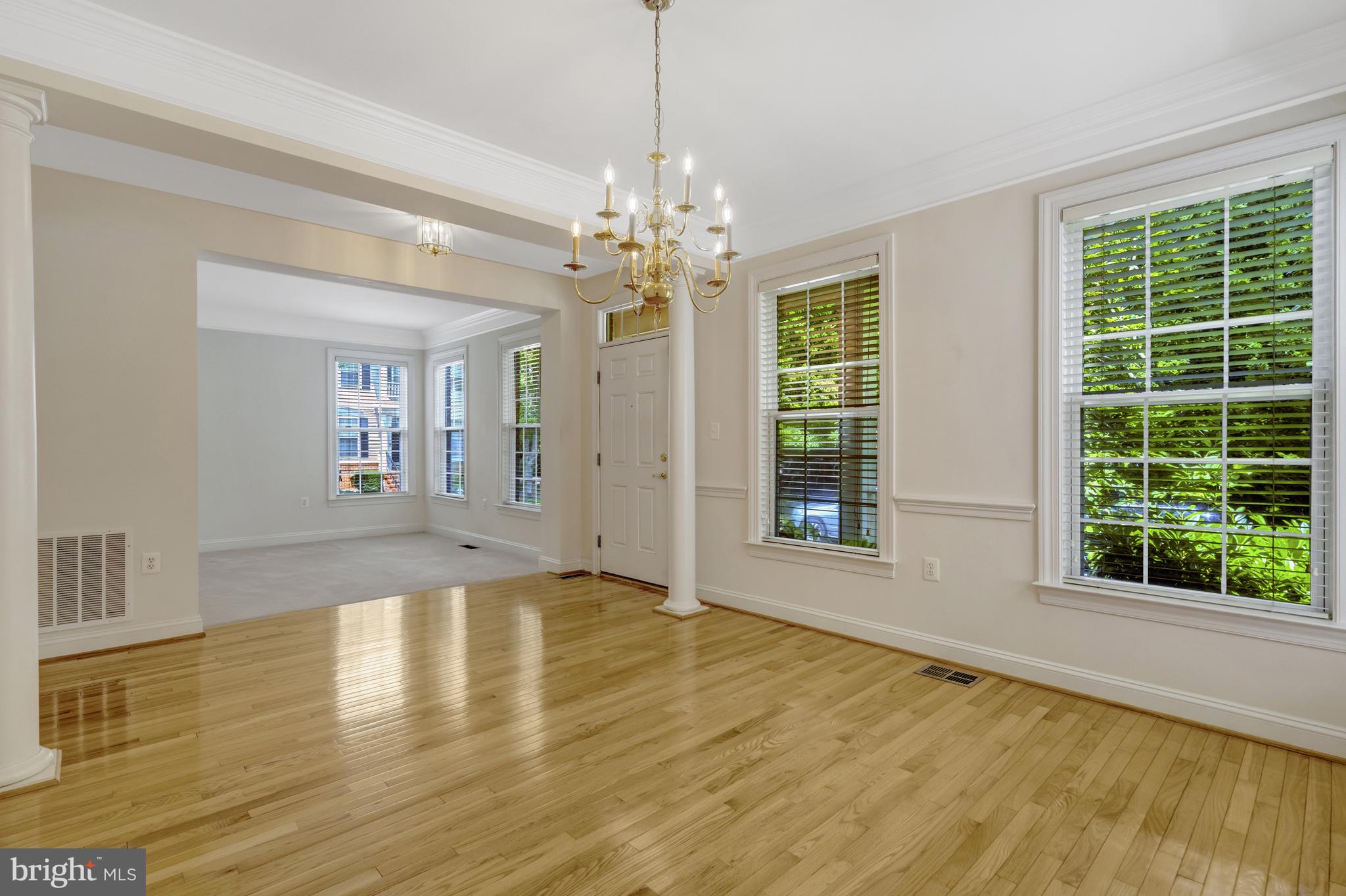 MAPLE TRACE - Residential