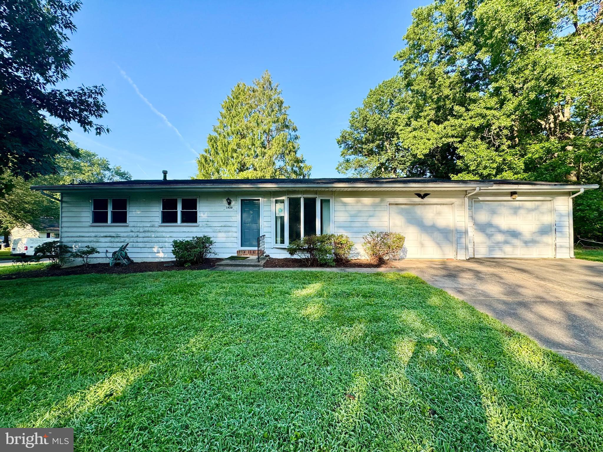 MULTIPLE OFFERS RECEIVED. SELLER REPRESENTITIVE IS REQUESTING BEST & FINAL DUE BY THURSDAY 7th.. @ 8pm.. SELLER HAS THE RIGHT TO ACCEPT AN OFFER BEFORE THE DEADLINE. Investors alert!. Cash Only, no hard money – Property Sold As- This home is full of potential and located in a well-established community. While it does require significant work, recent updates appear to include the gas furnace, central A/C, and tankless water heater (all within the past few years). Excellent opportunity for investors or handy buyers looking for a project. NO UNSEEN OFFERS.