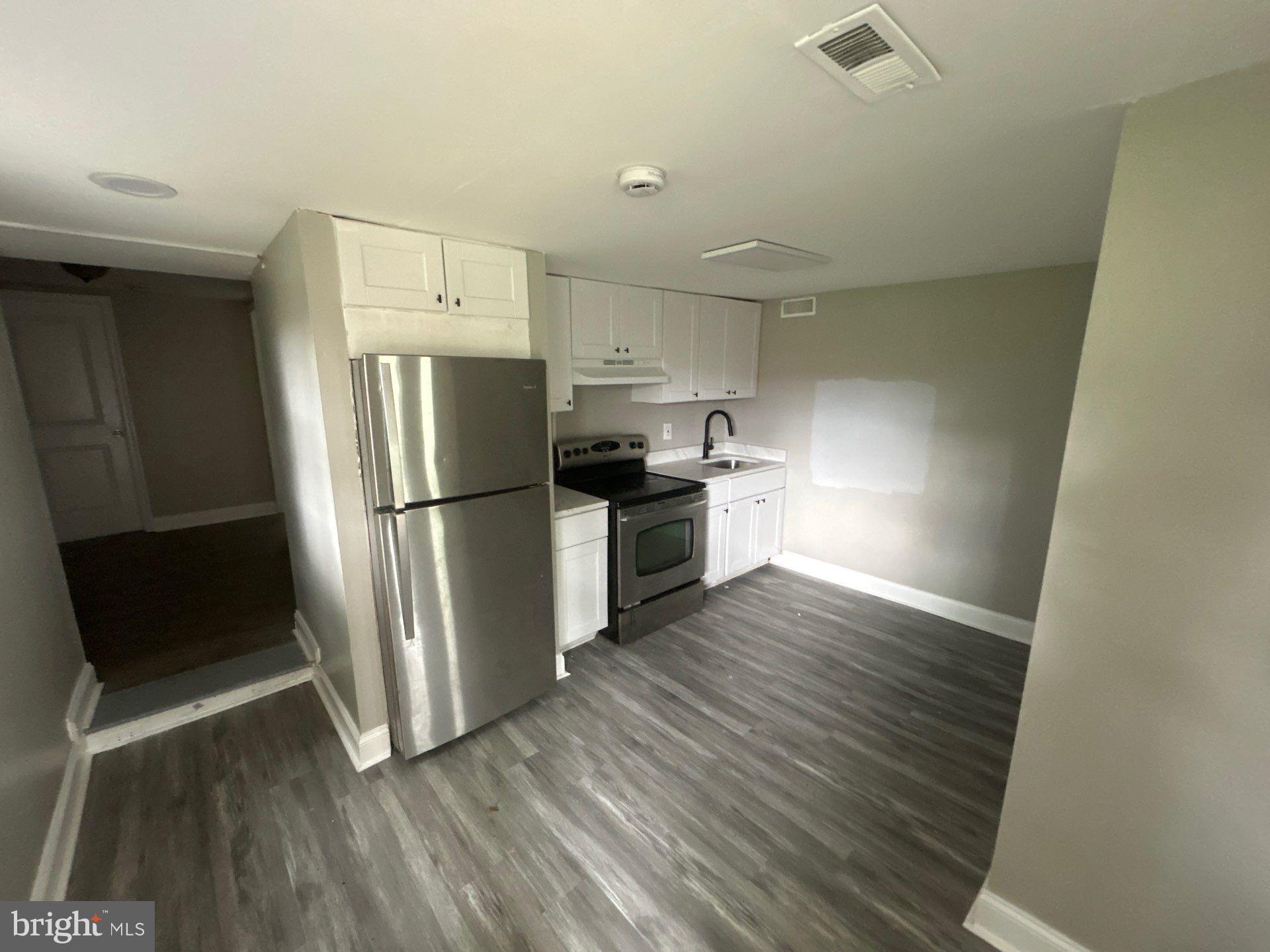 2 unit property, buyer must obtain U&O. AS IS sale, cash or hard money only.