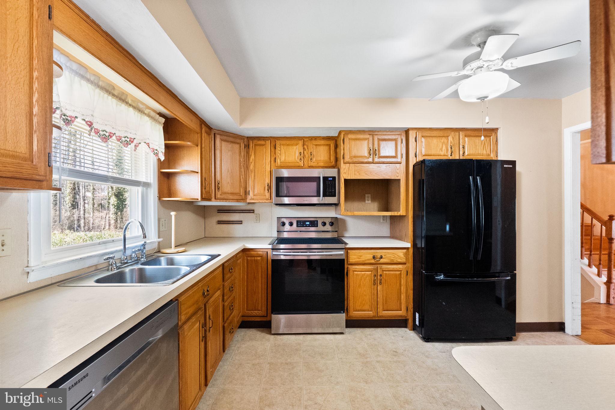 GREEN ACRES - Residential