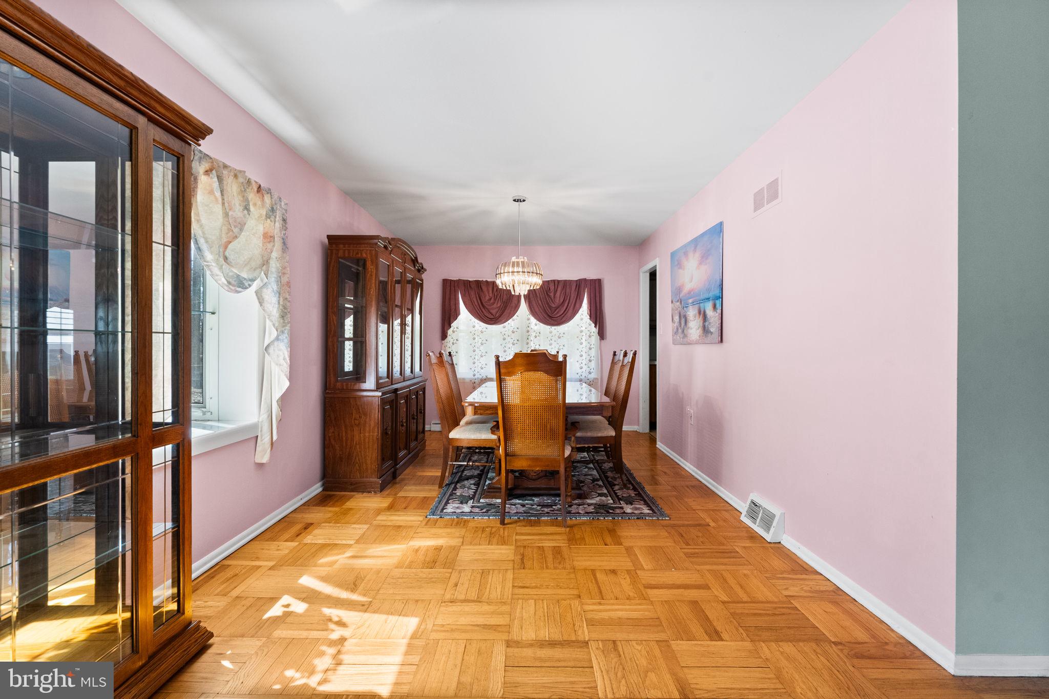 GREEN ACRES - Residential