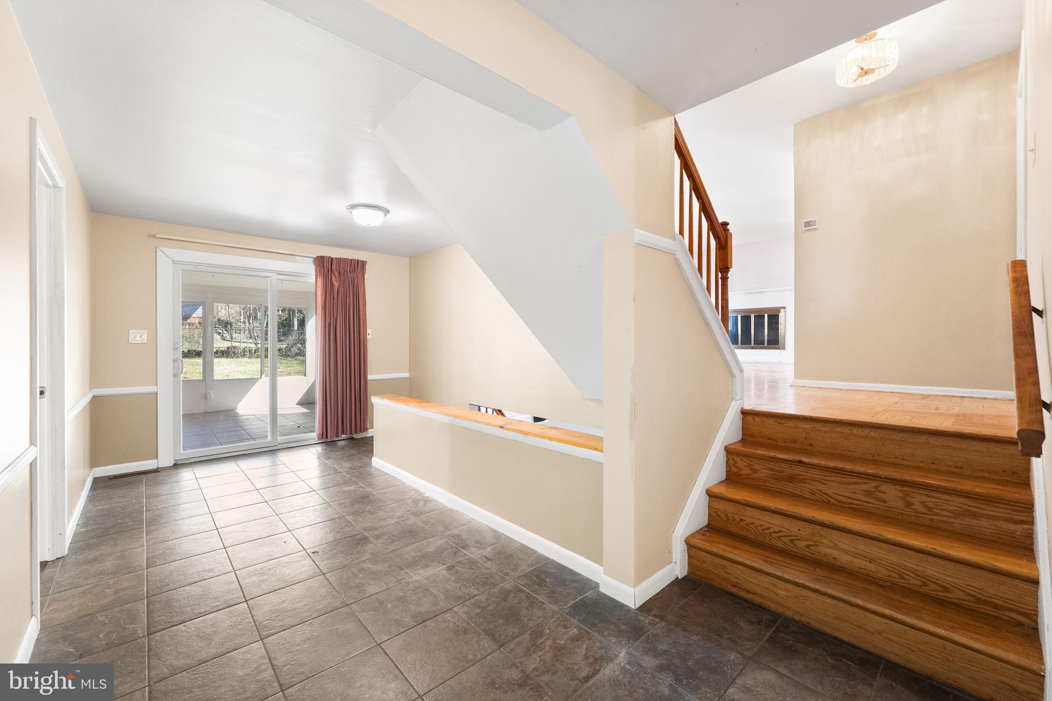 GREEN ACRES - Residential