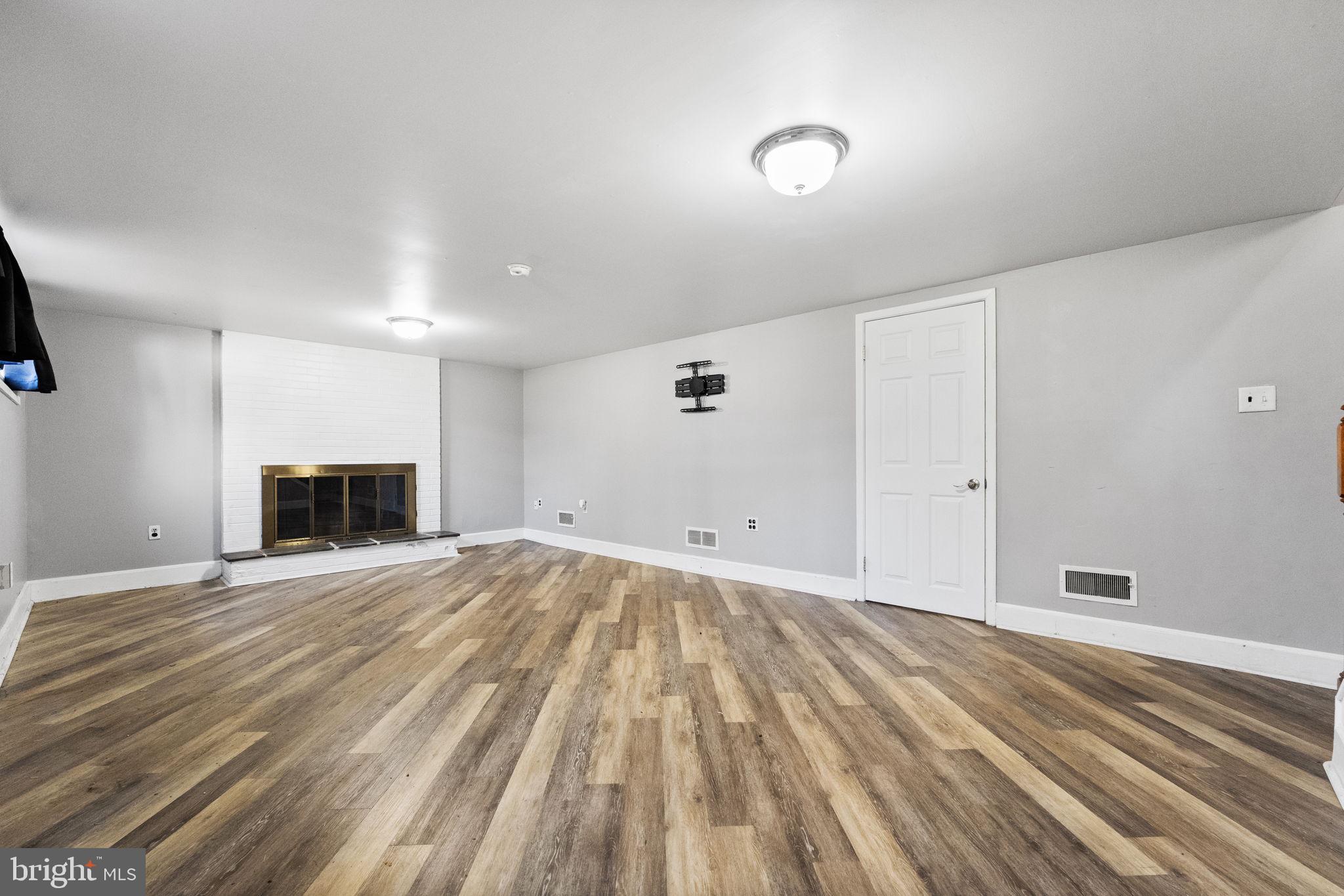 GREEN ACRES - Residential