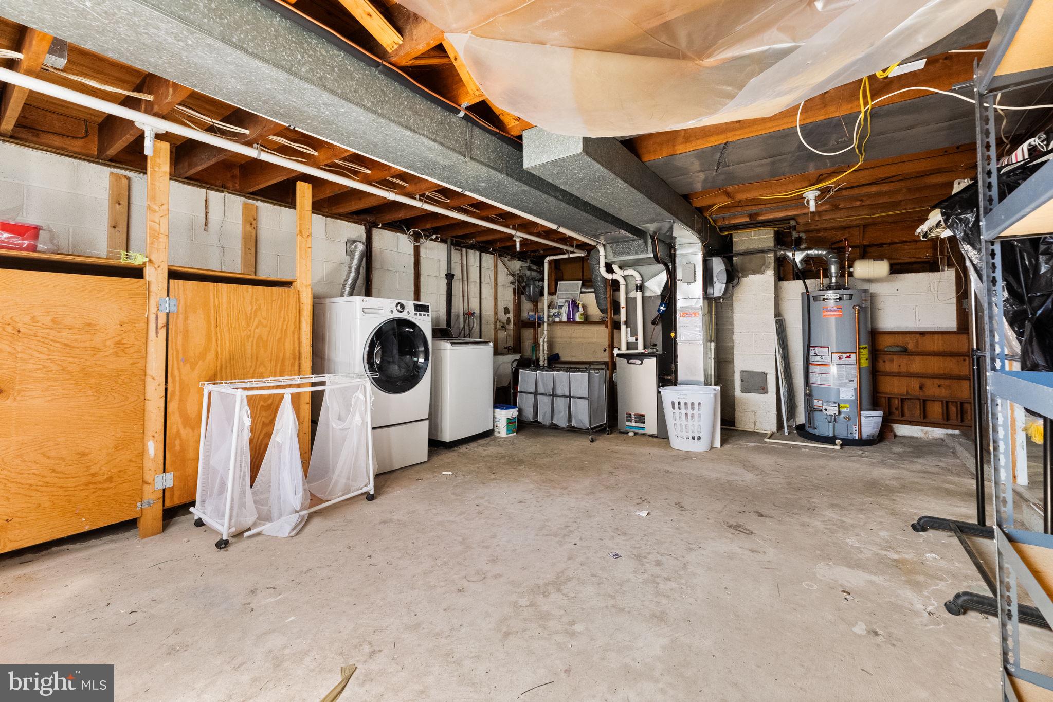 GREEN ACRES - Residential