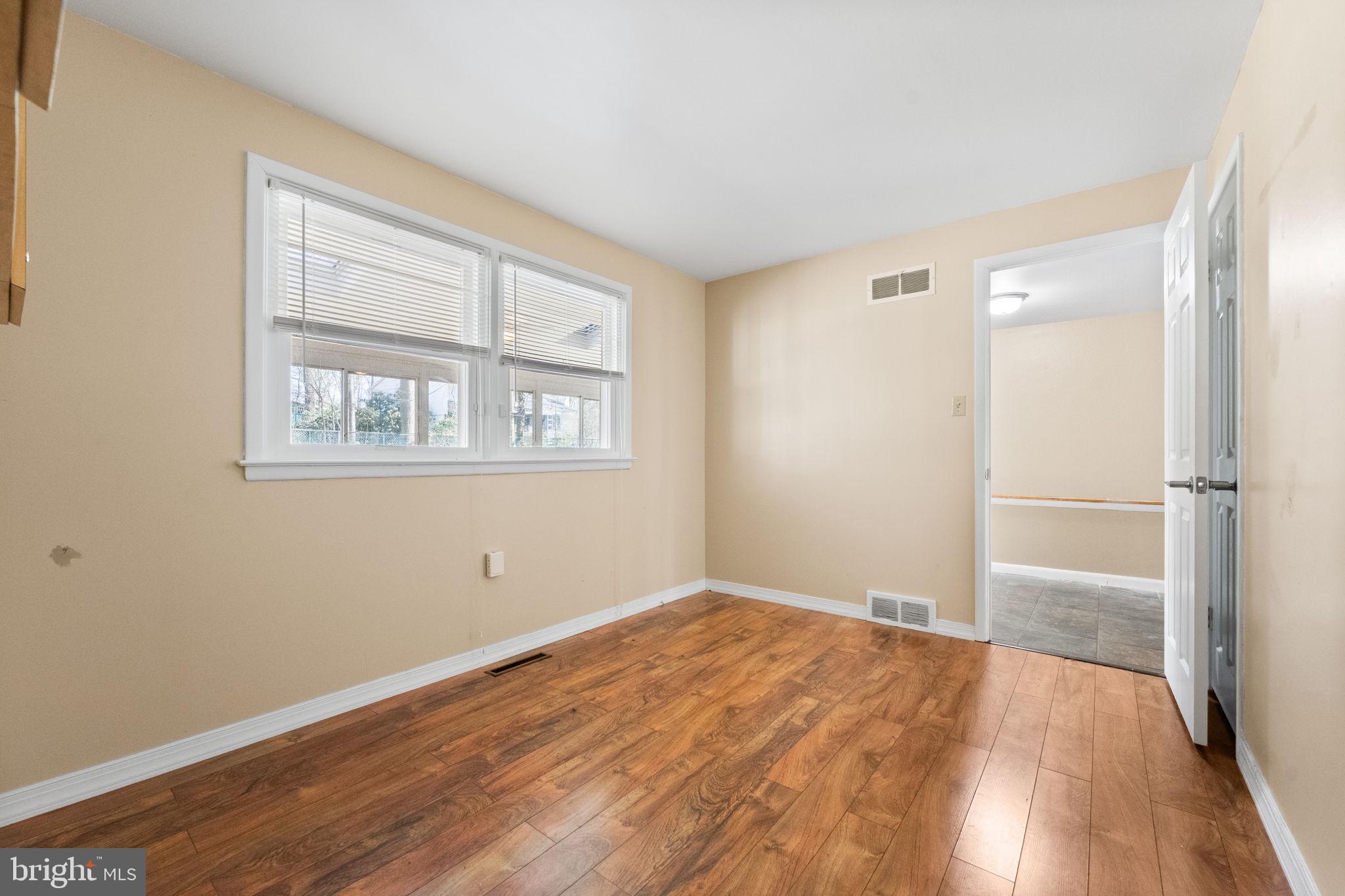 GREEN ACRES - Residential