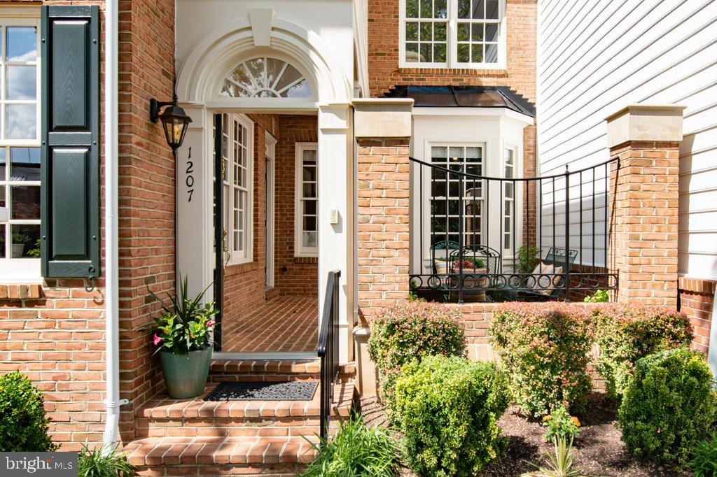 OLD TOWN VILLAGE - Residential