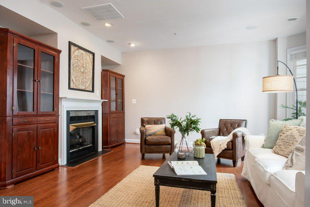 OLD TOWN VILLAGE - Residential