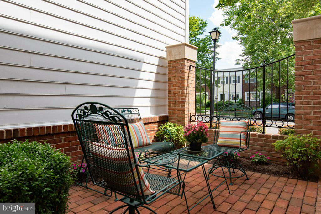 OLD TOWN VILLAGE - Residential