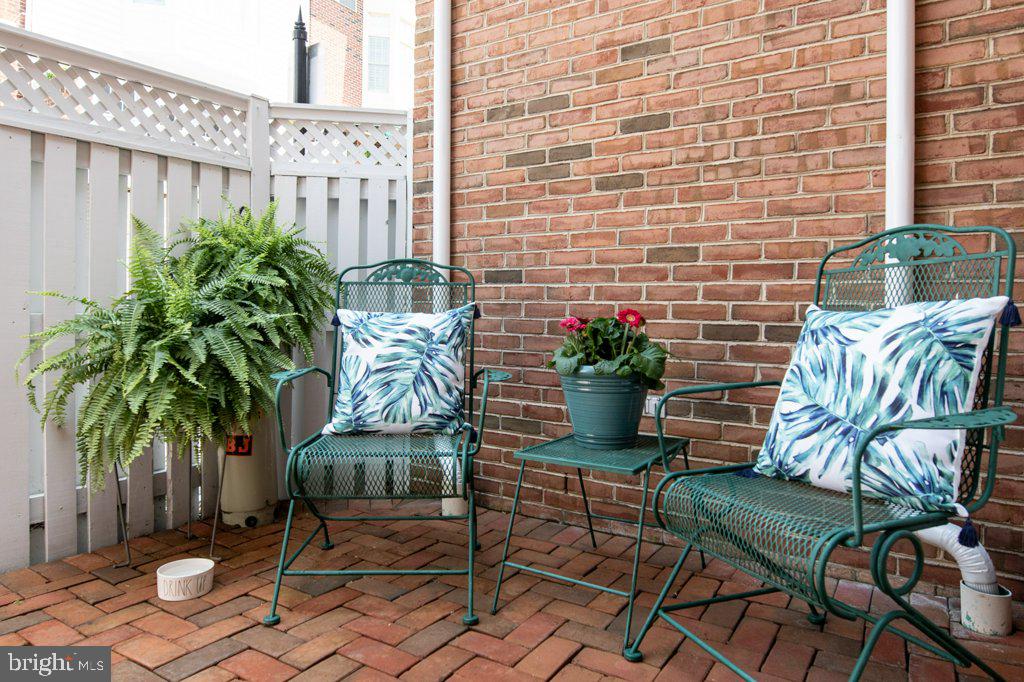 OLD TOWN VILLAGE - Residential