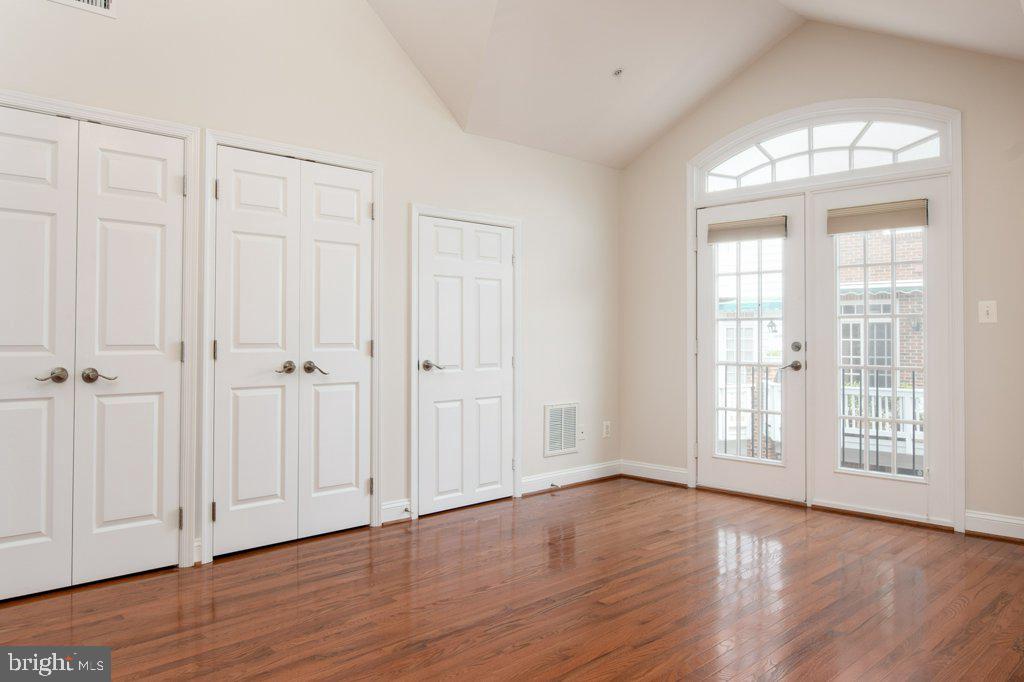 OLD TOWN VILLAGE - Residential