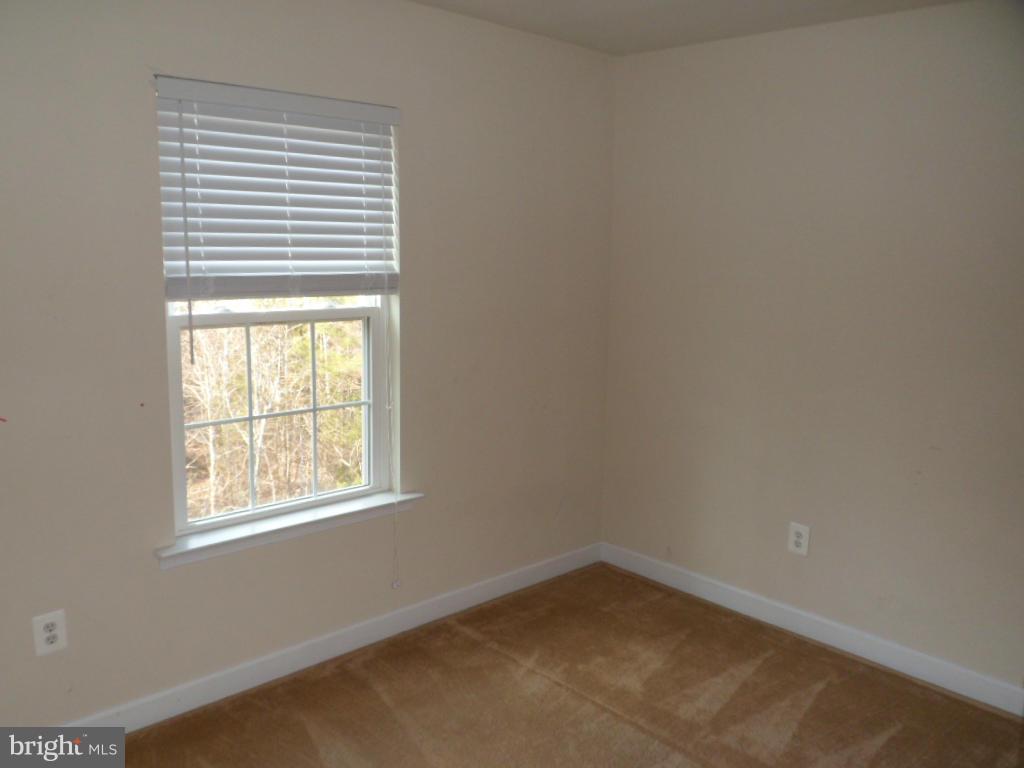 ACADEMY HILLS - Residential Lease