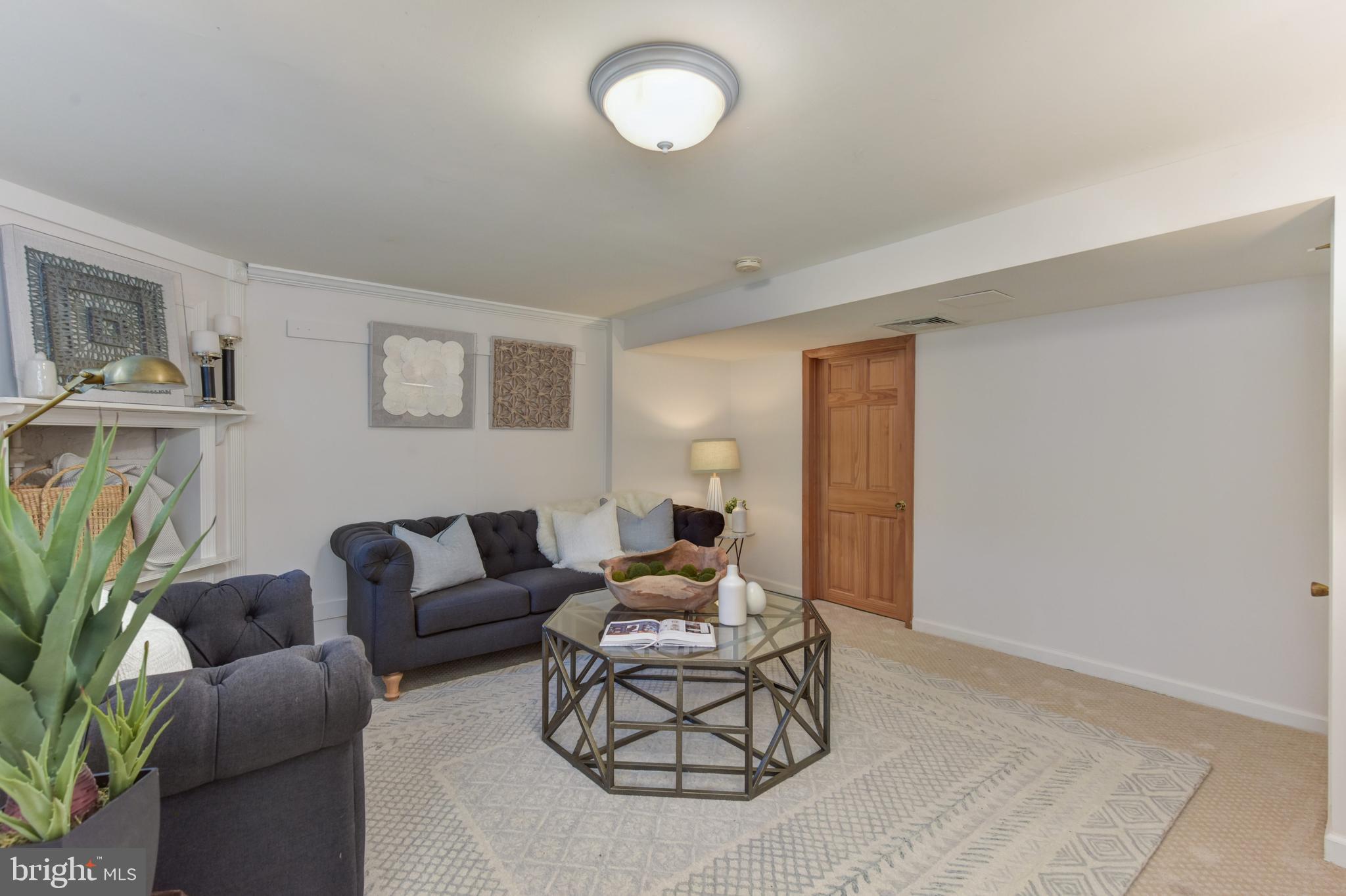 DEL RAY - Residential