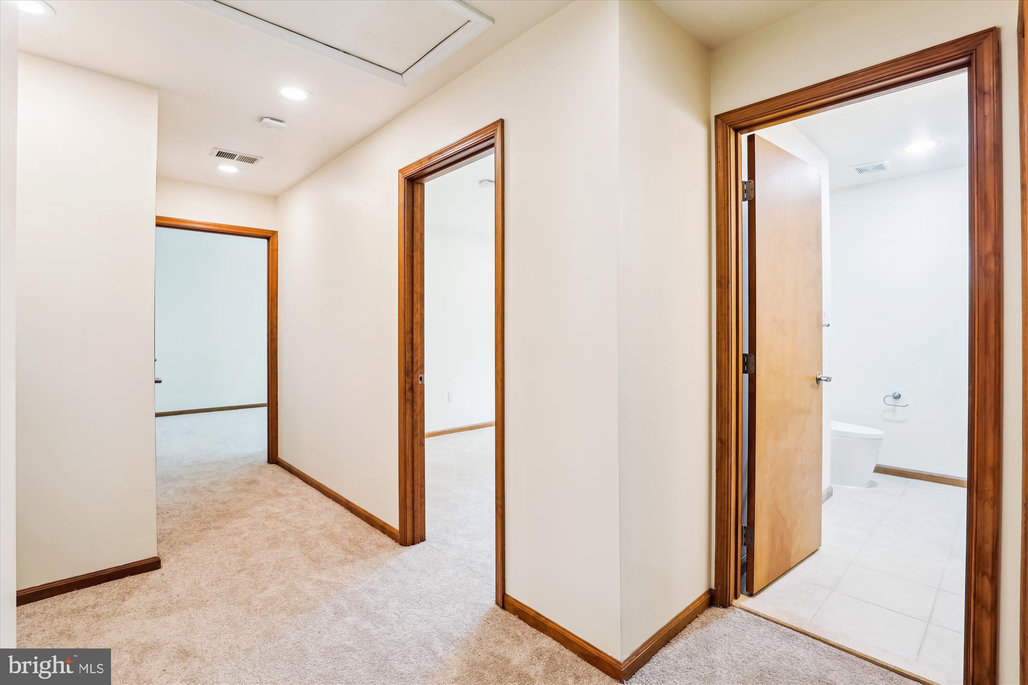 LINCOLNIA PARK - Residential