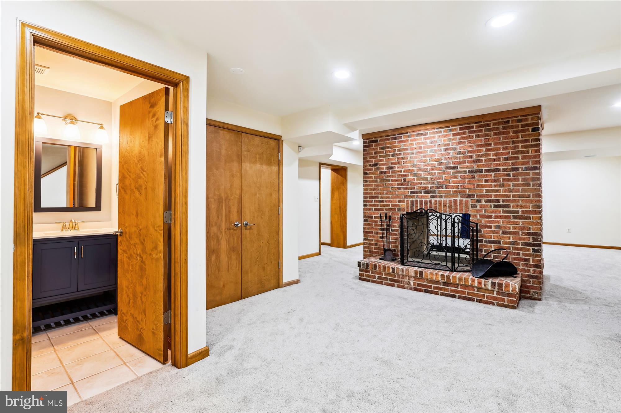 LINCOLNIA PARK - Residential