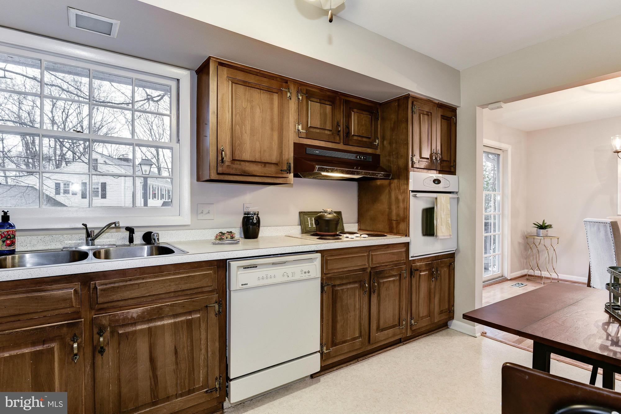 HALEMHURST - Residential Lease