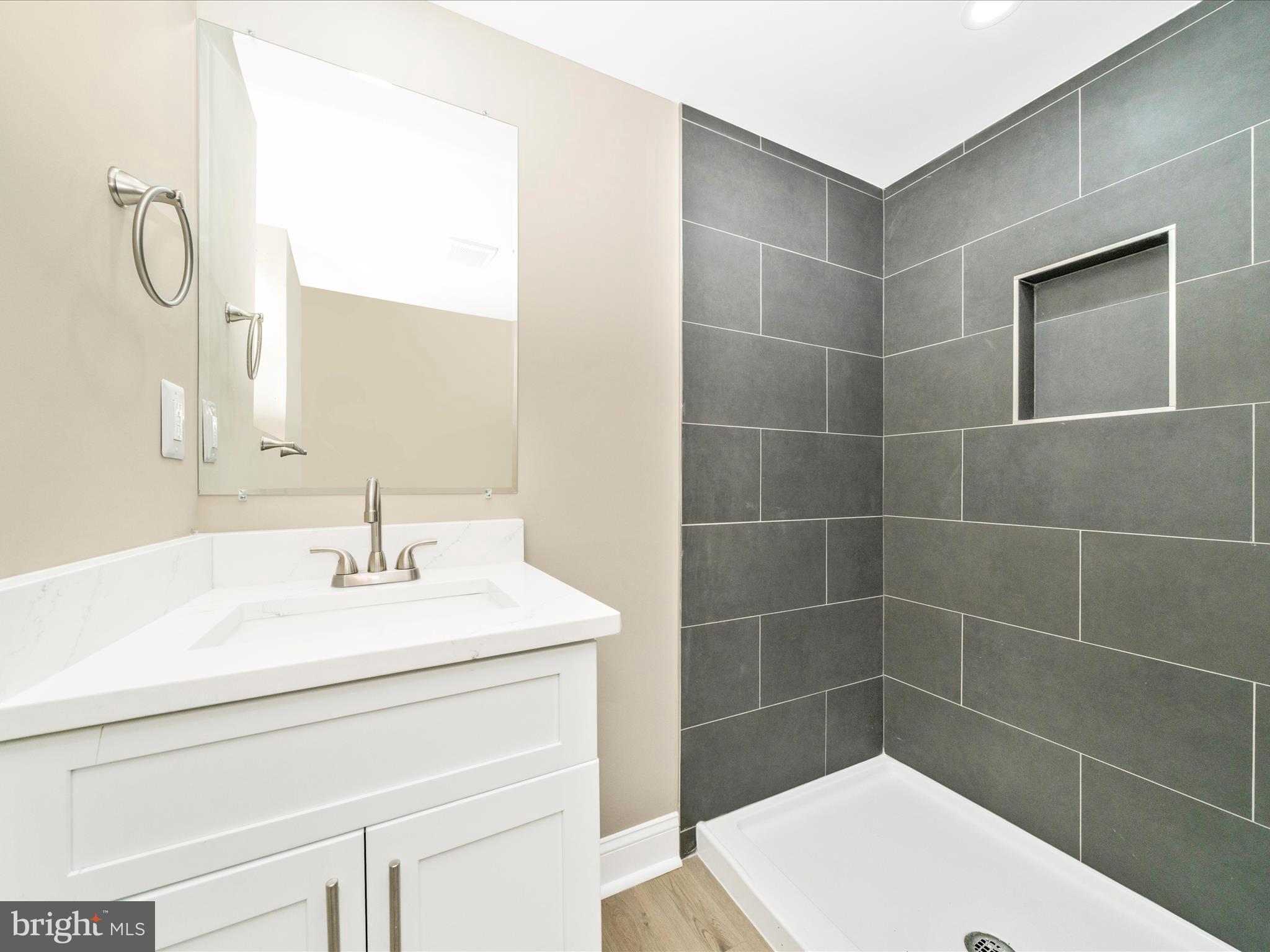 WHEATON OUT RES. (1) - Residential