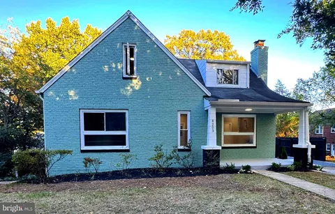8203 Greenwood Avenue, Takoma Park, MD MLS: MDMC2204396