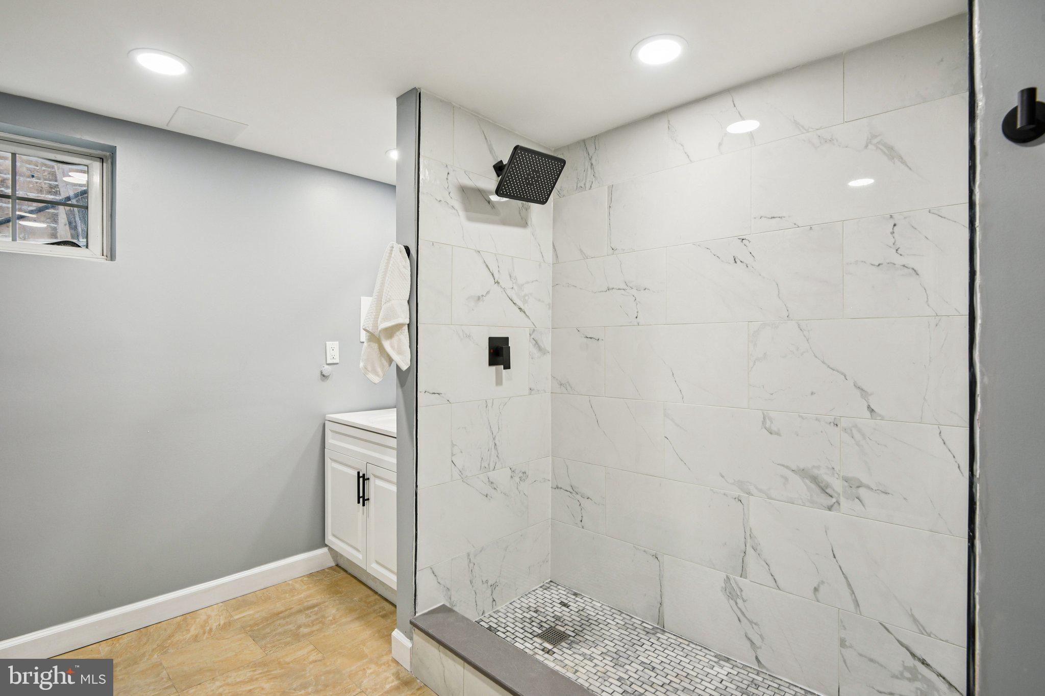 HOLLADAY CO ADDN - Residential