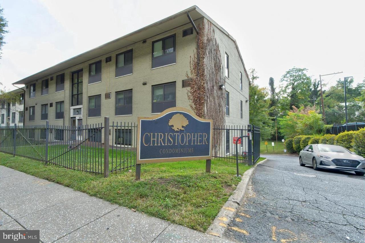 Photo 1 of 11 — 3111 NAYLOR ROAD SE 301, WASHINGTON, DC 20020